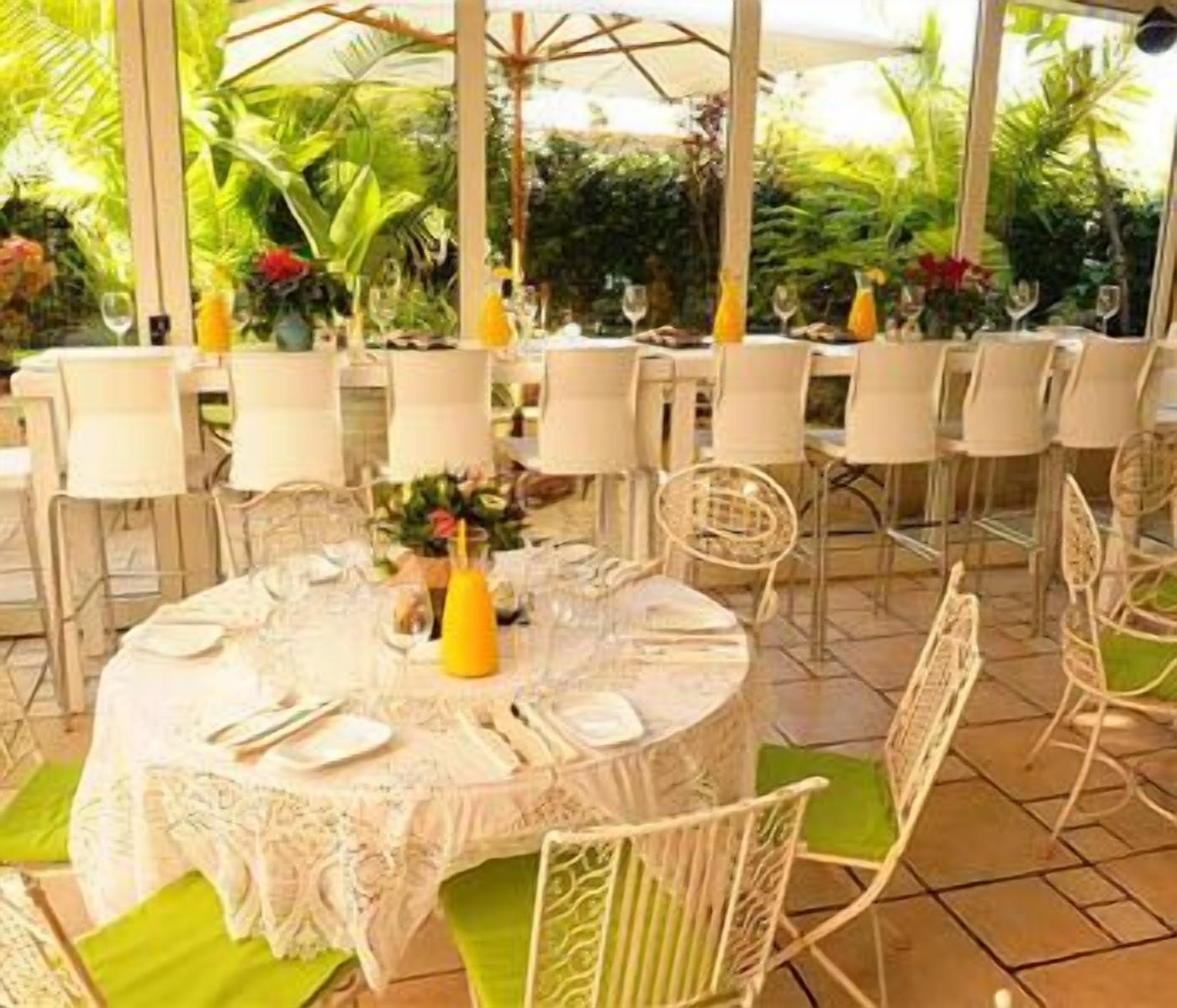 Villa Carmel Boutique