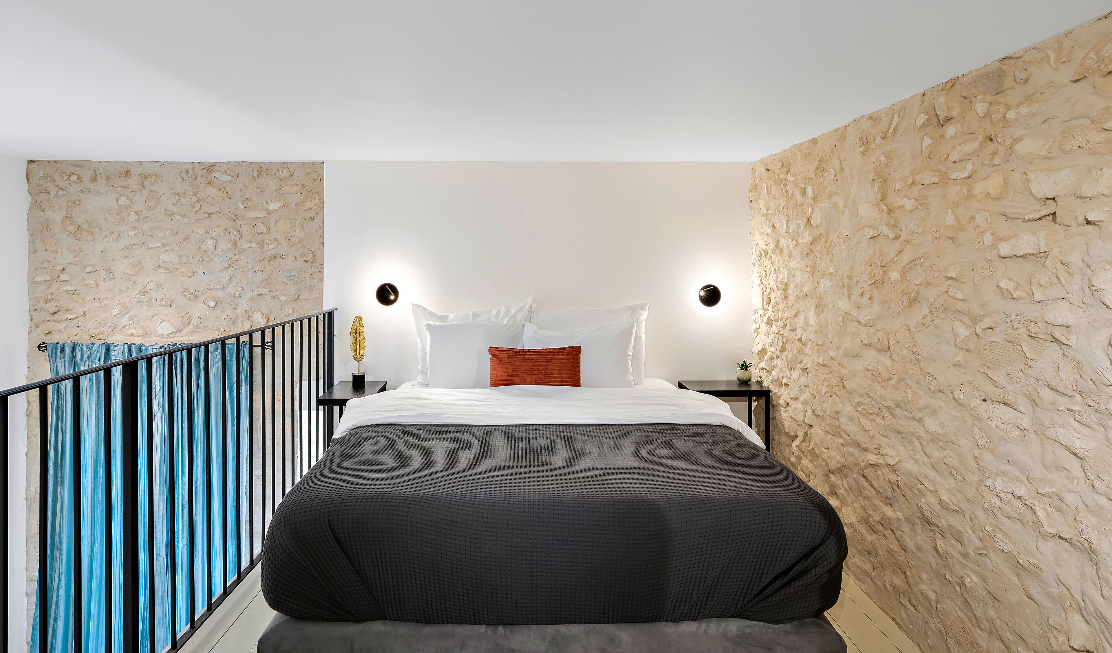 Helios Boutique Suites by La Finca Hotel
