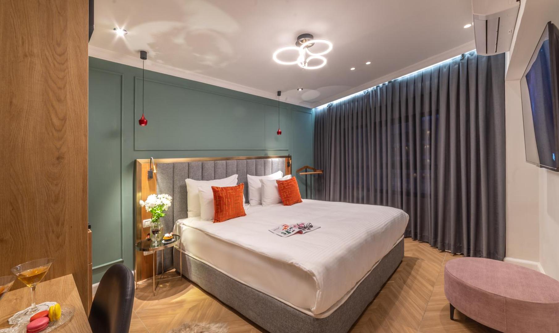 Hematian Hotel by Effy