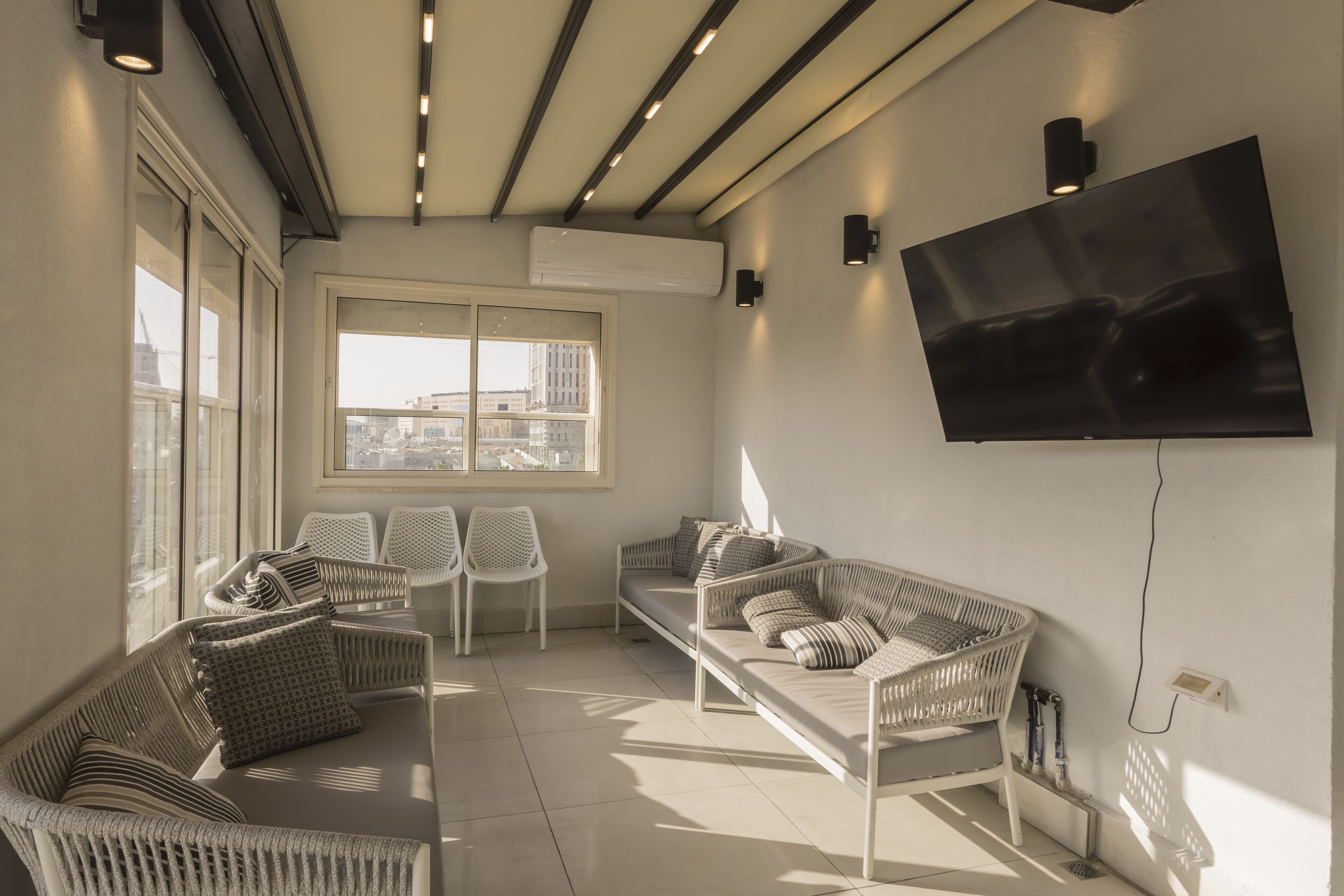 Amalon Apartment