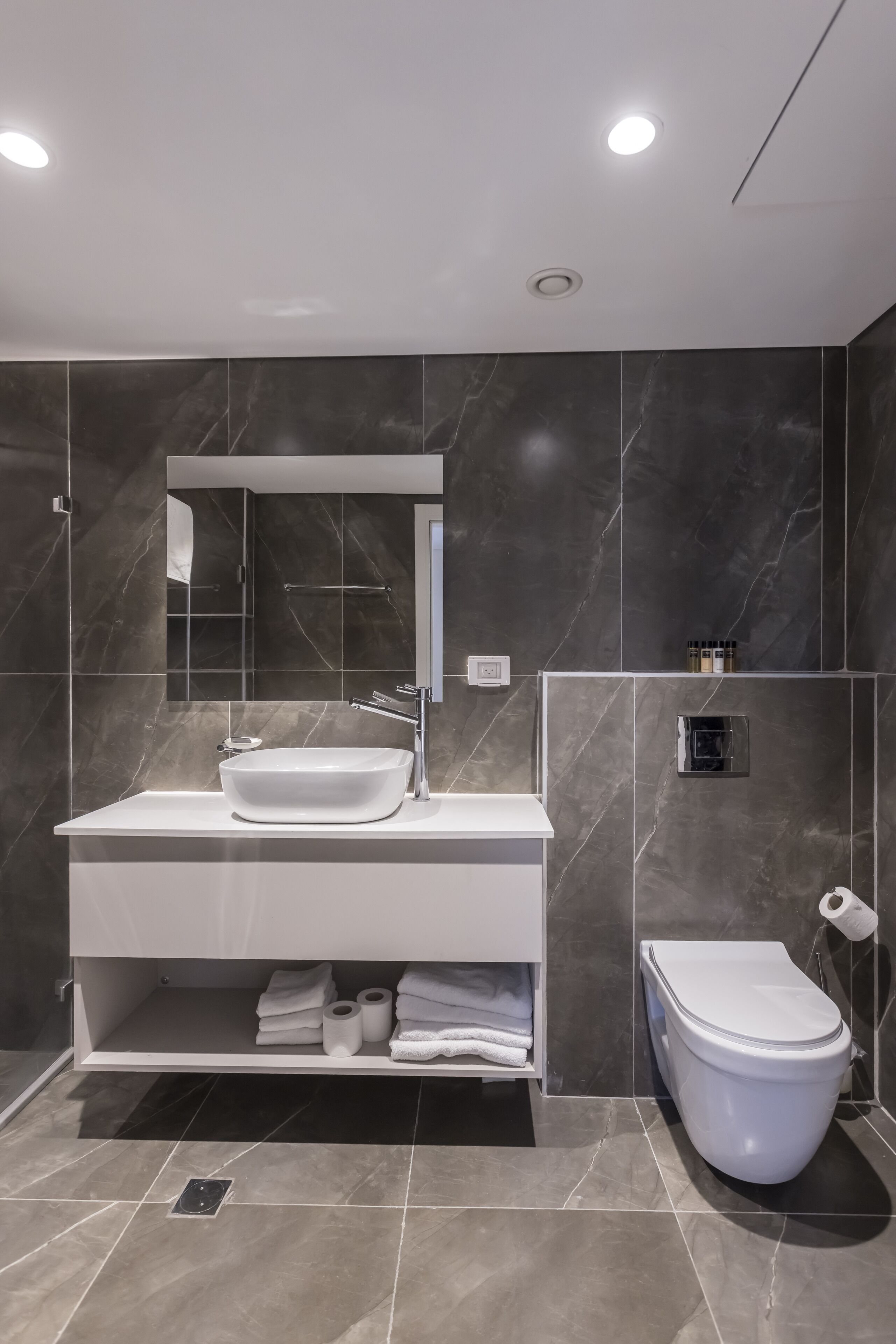 Amalon Apartment