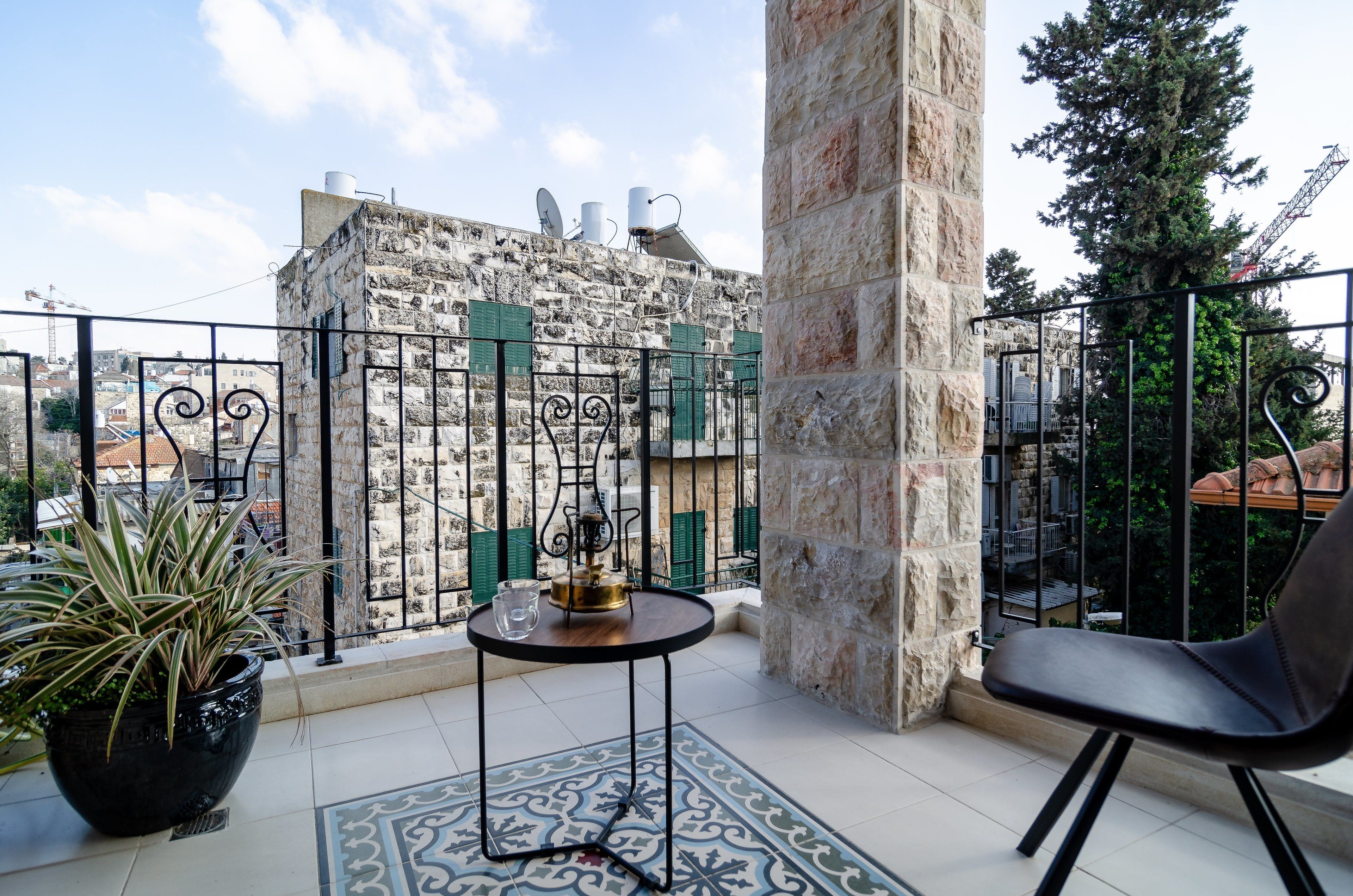 Biazi Hotel
