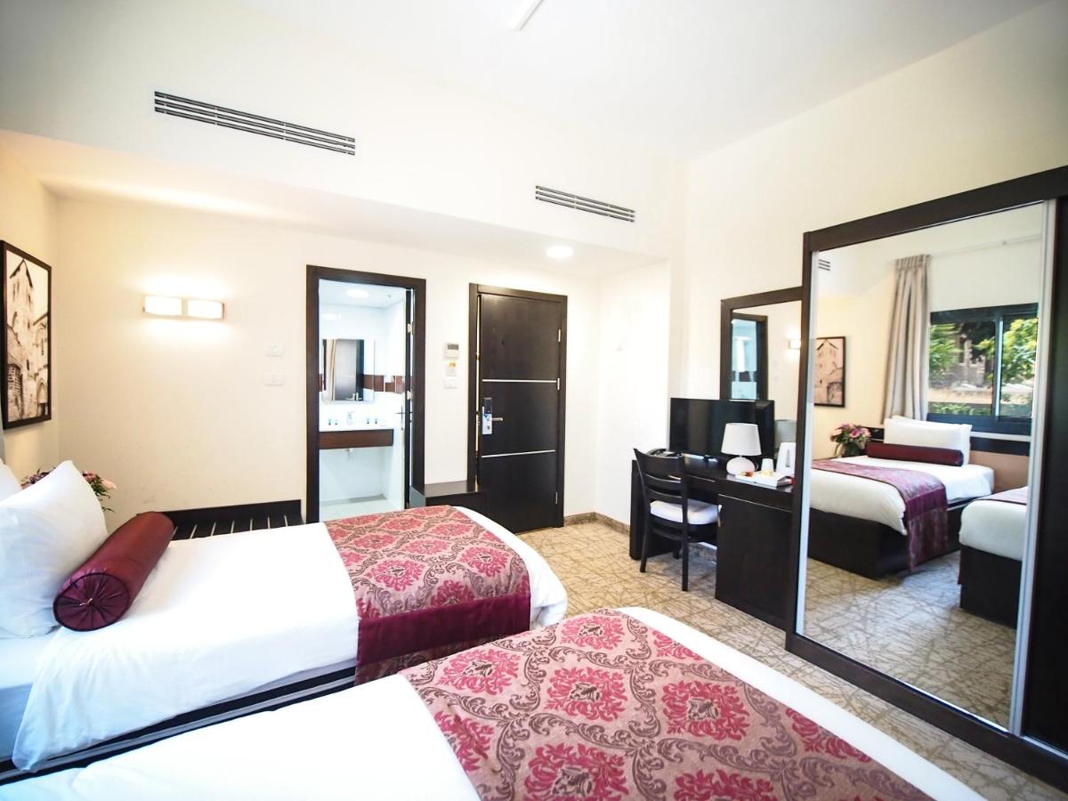 New Capitol Hotel