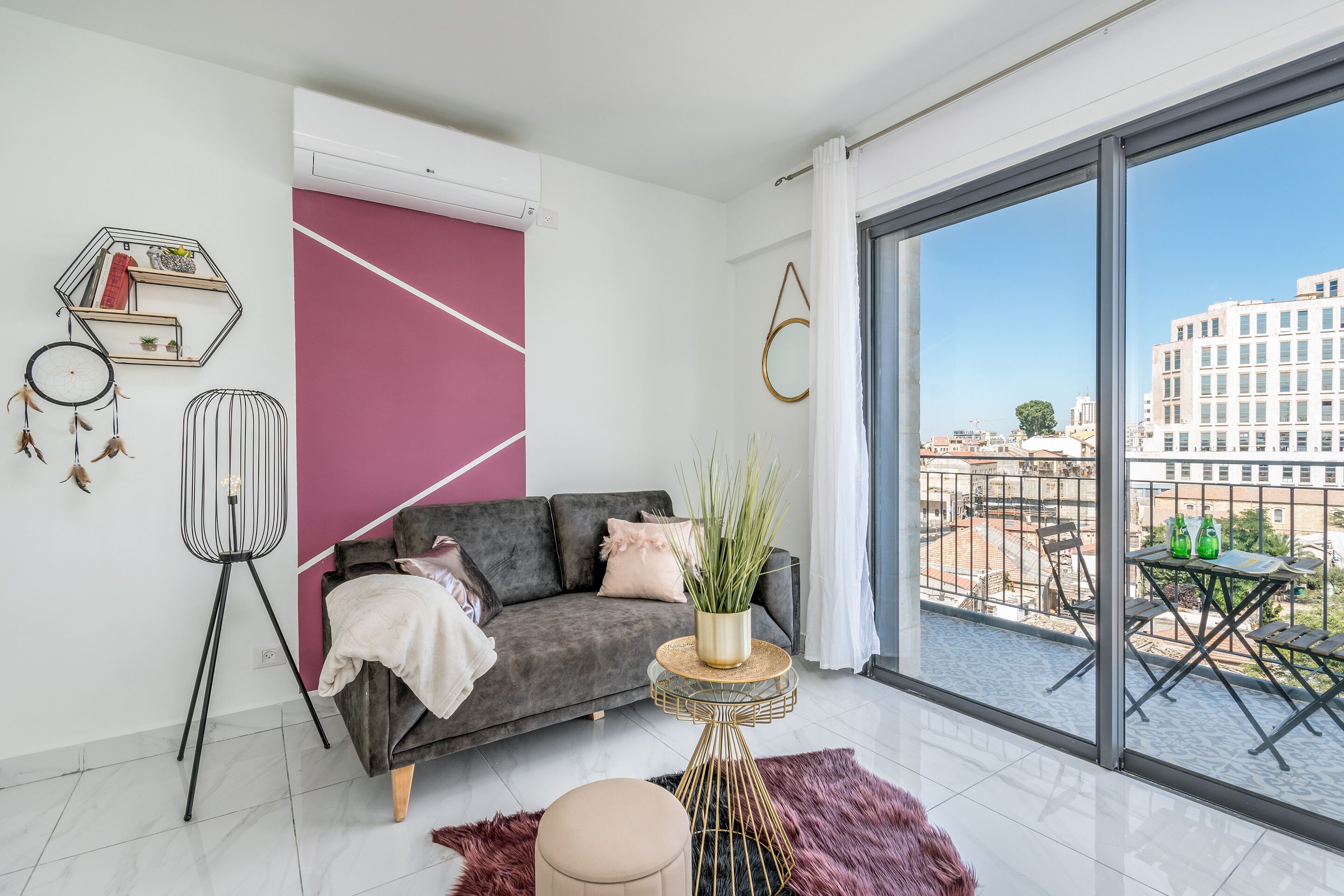 Even Israel Apartments