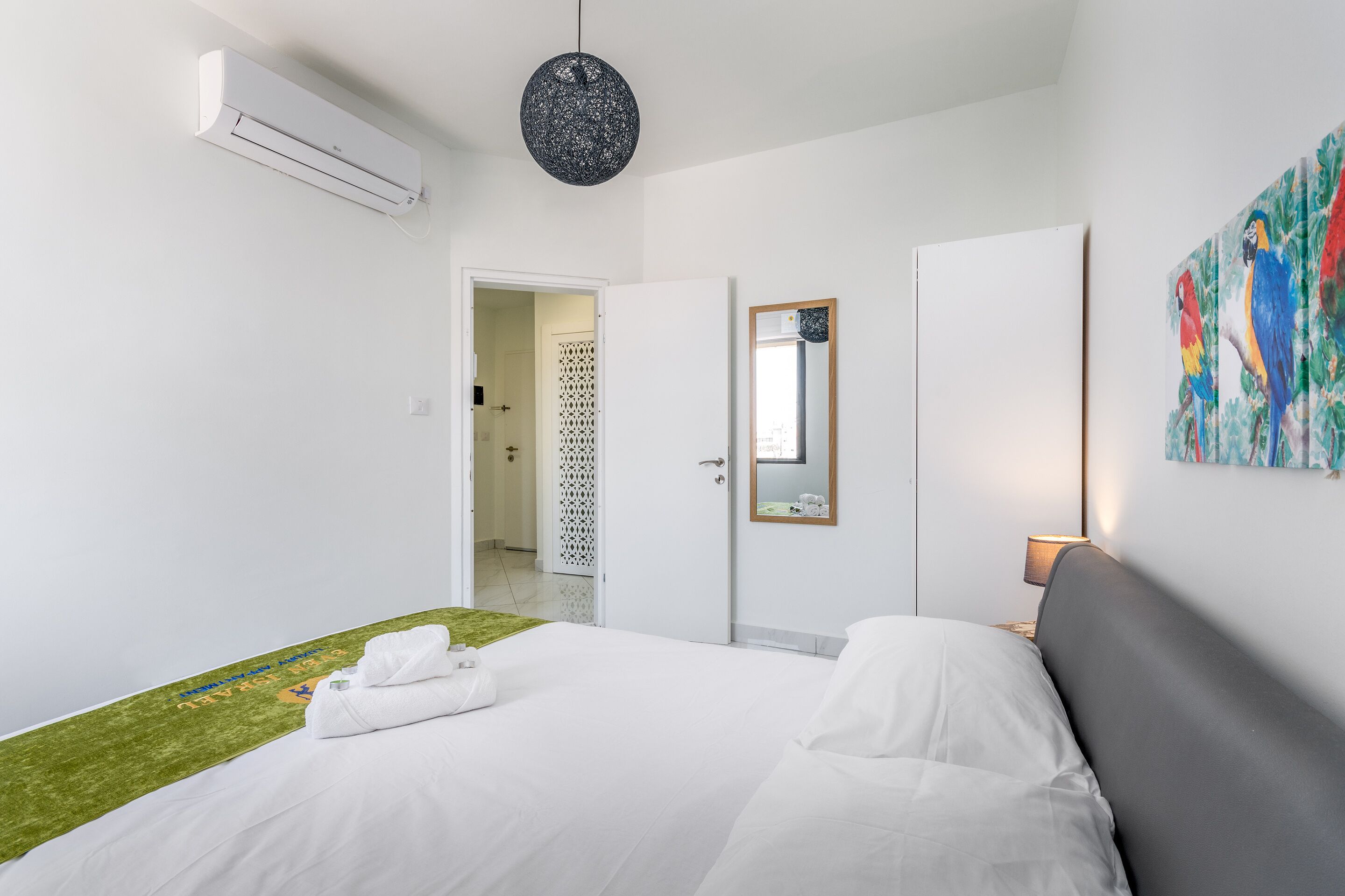 Even Israel Apartments