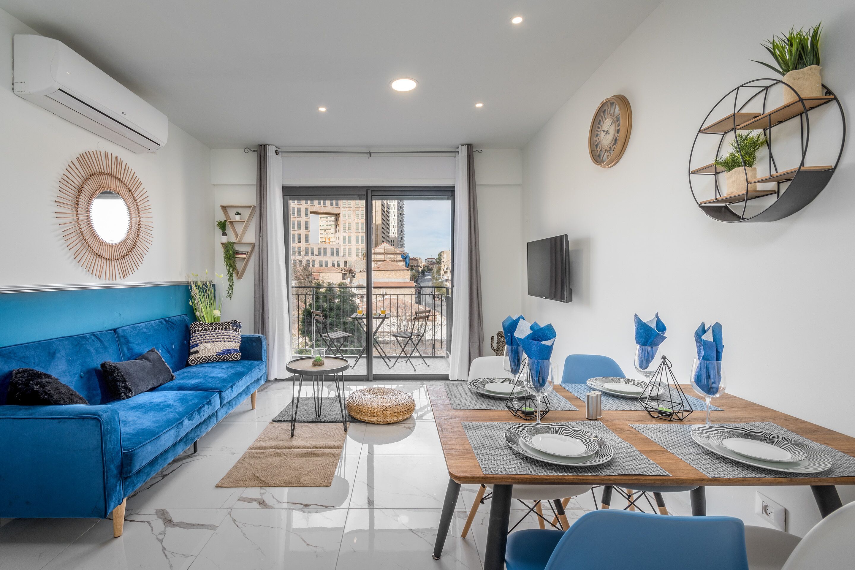 Even Israel Apartments