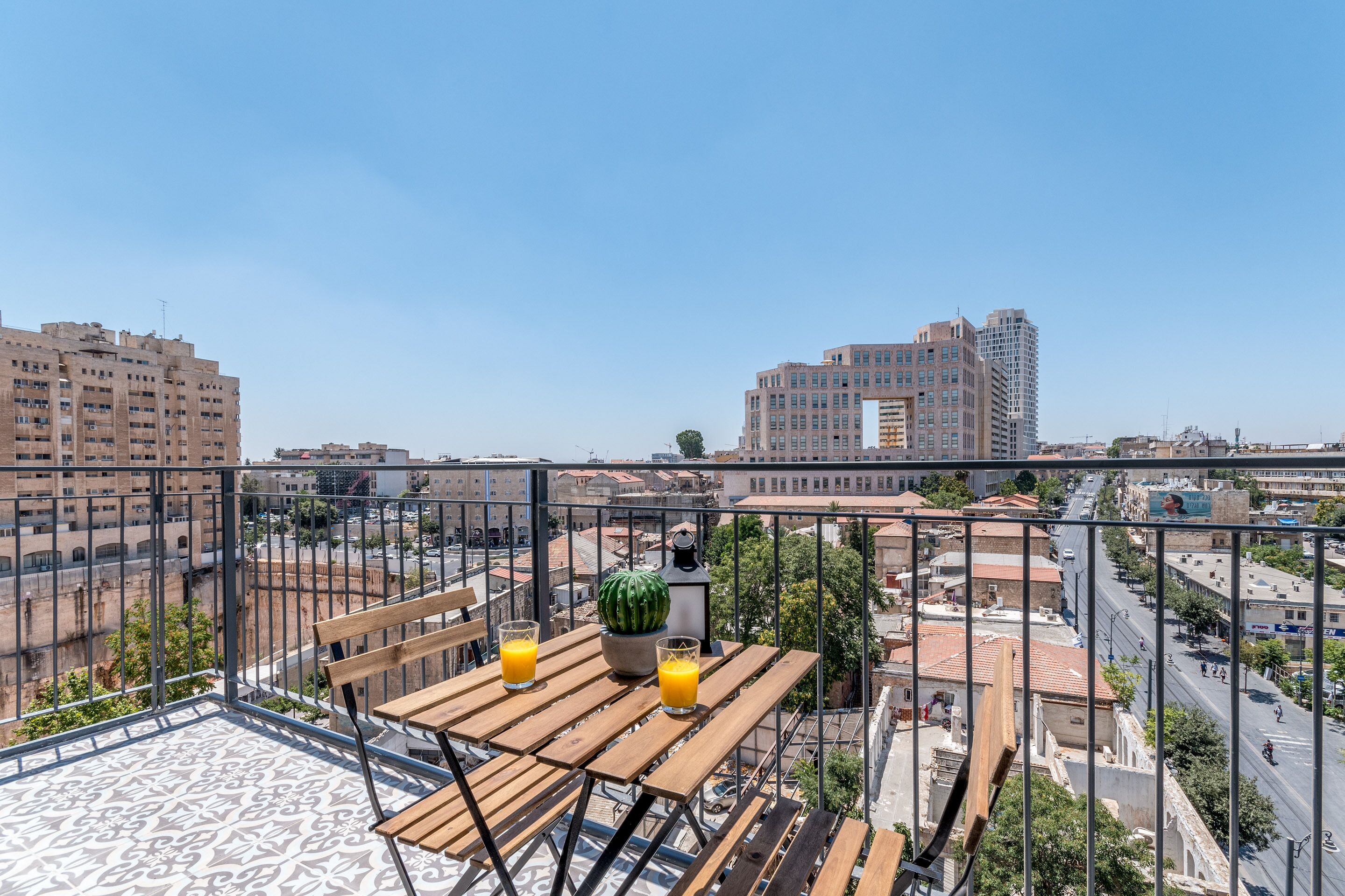 Even Israel Apartments