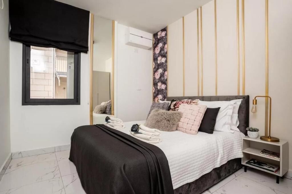 Even Israel Apartments