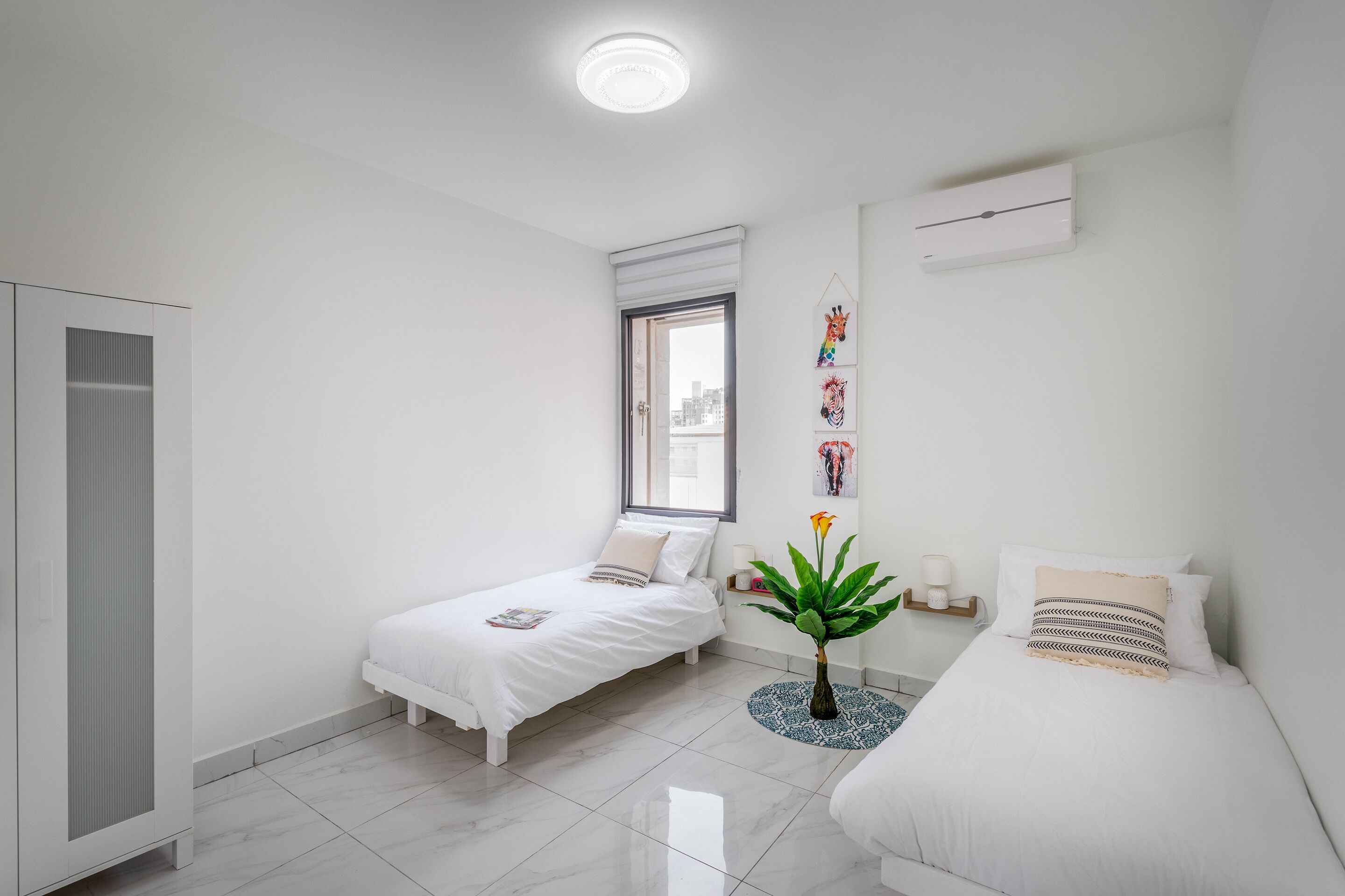 Even Israel Apartments