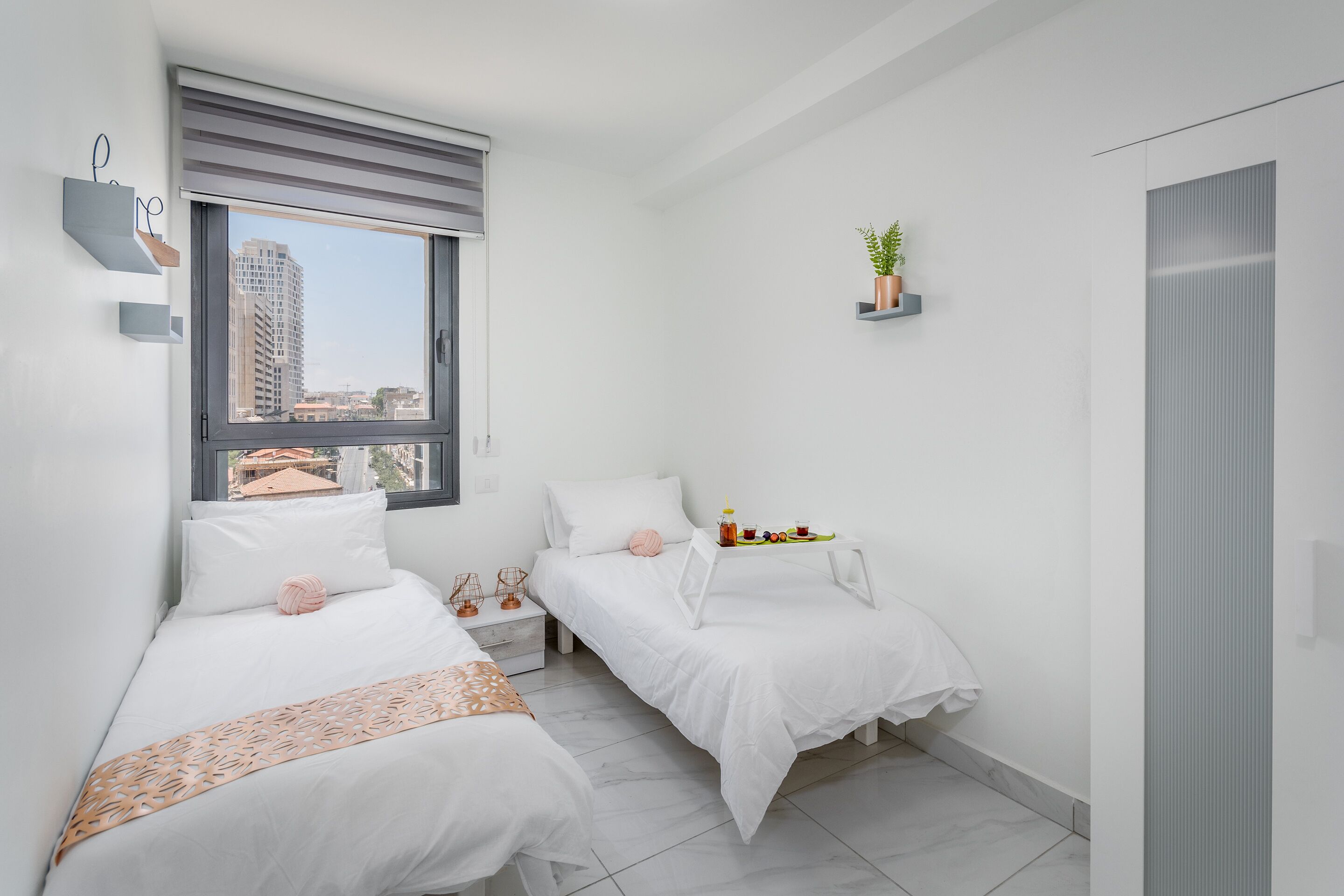 Even Israel Apartments