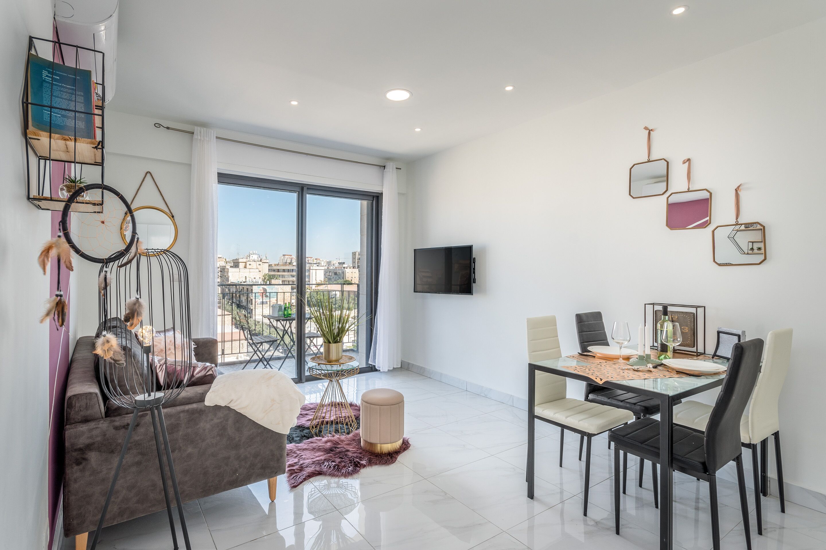 Even Israel Apartments