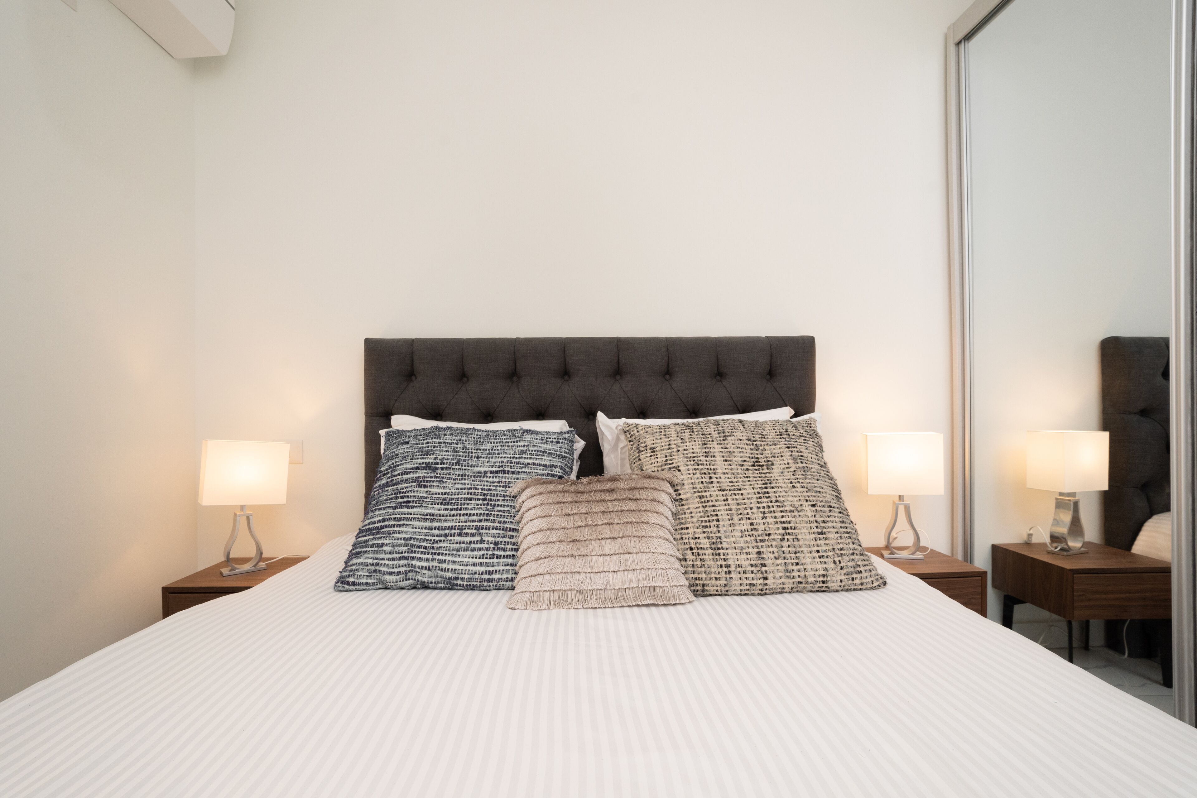 Even Israel Apartments