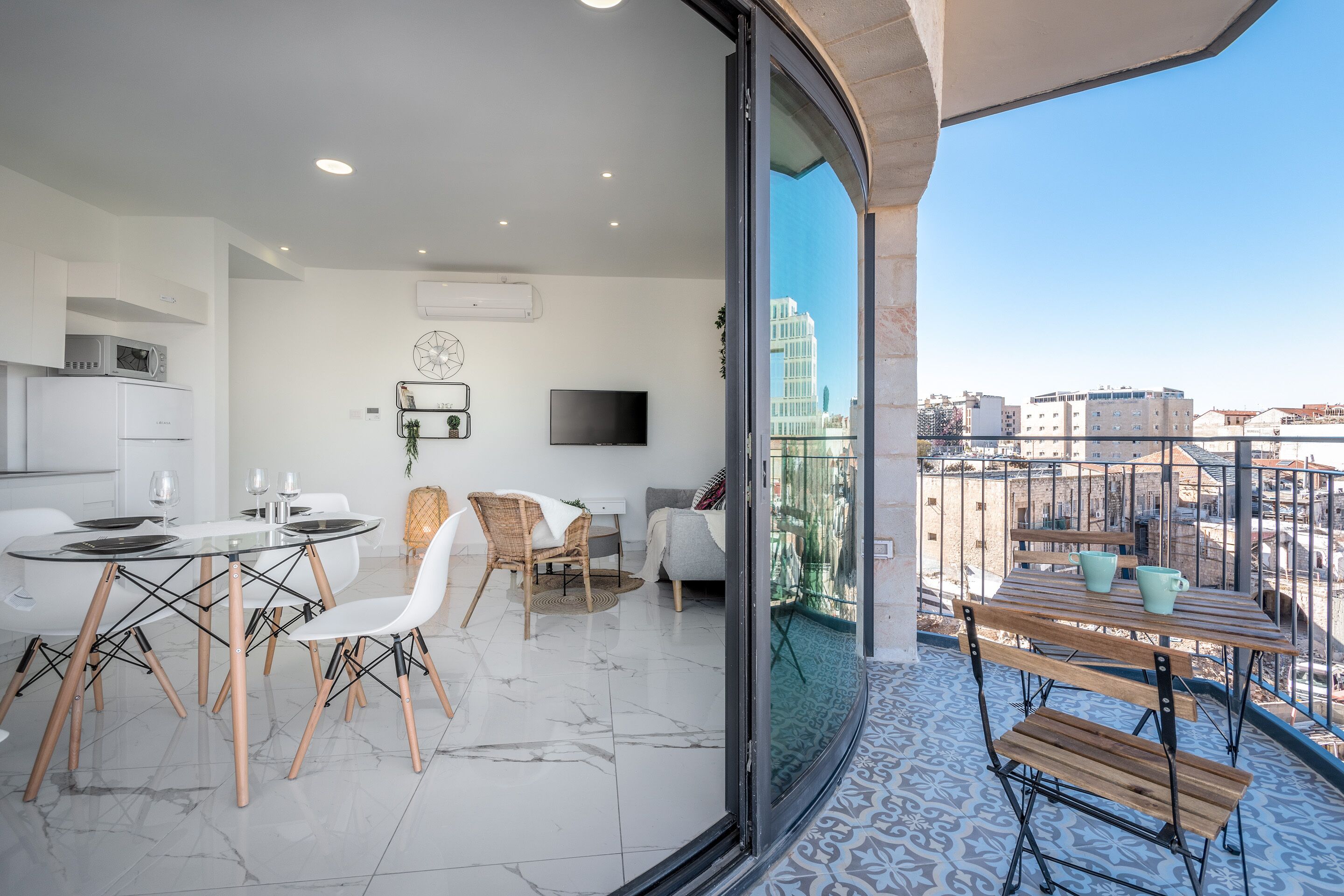 Even Israel Apartments