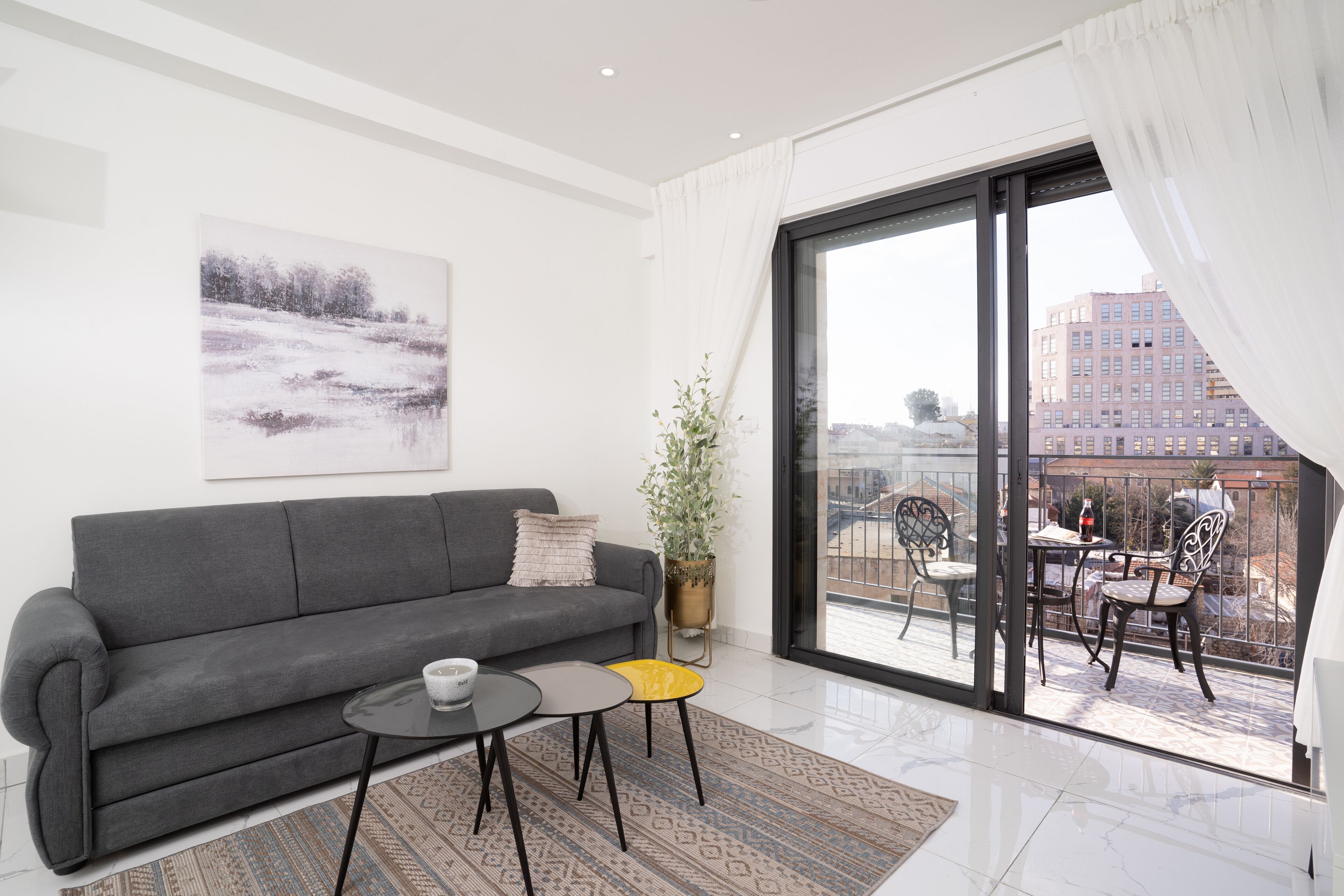 Even Israel Apartments