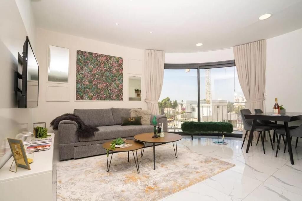 Even Israel Apartments