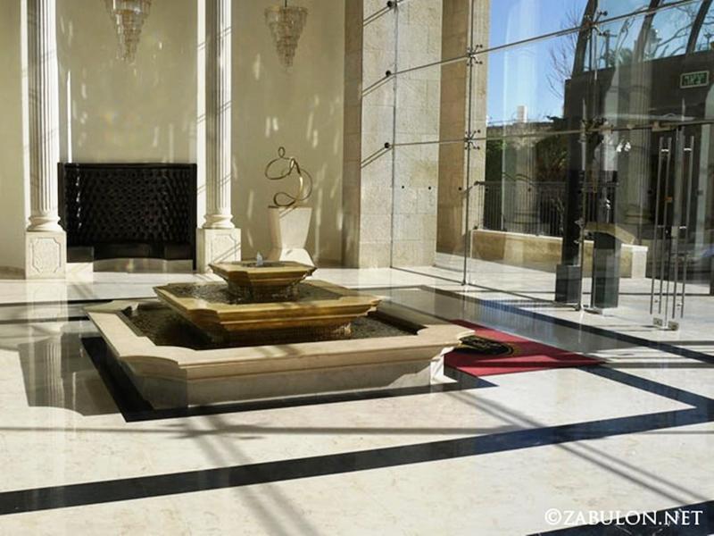 Gold Residence