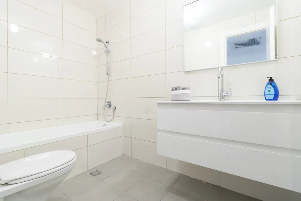 The Haneviim Suites