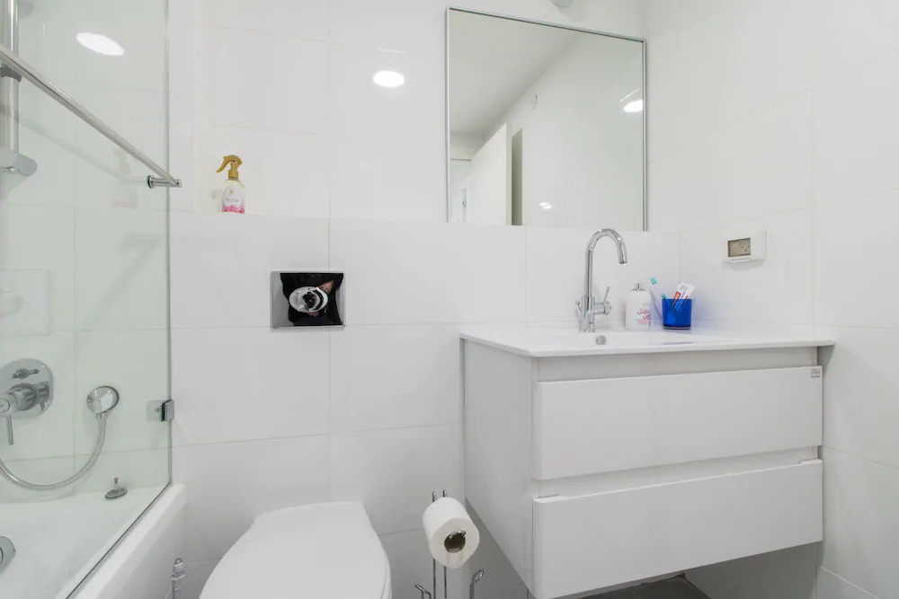 The Haneviim Suites