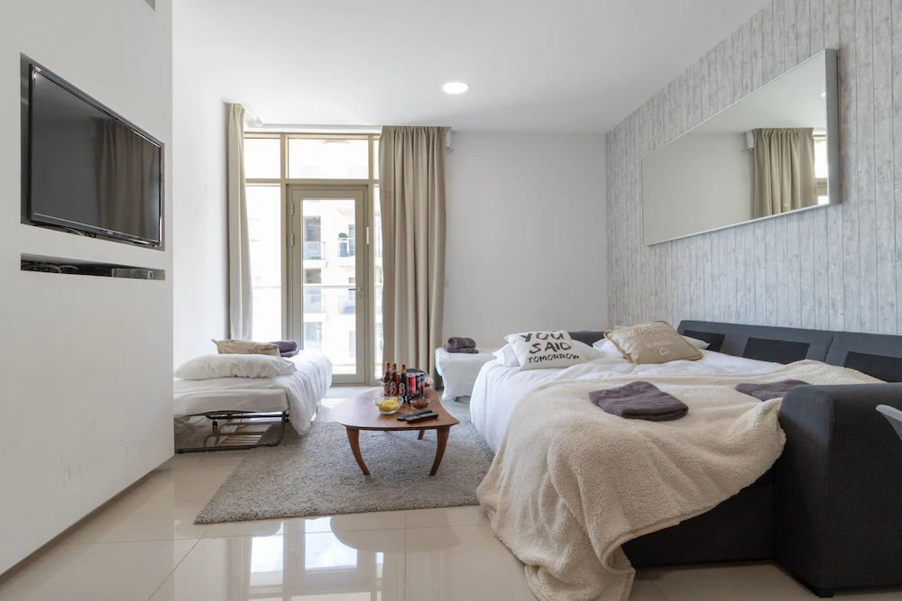 The Haneviim Suites
