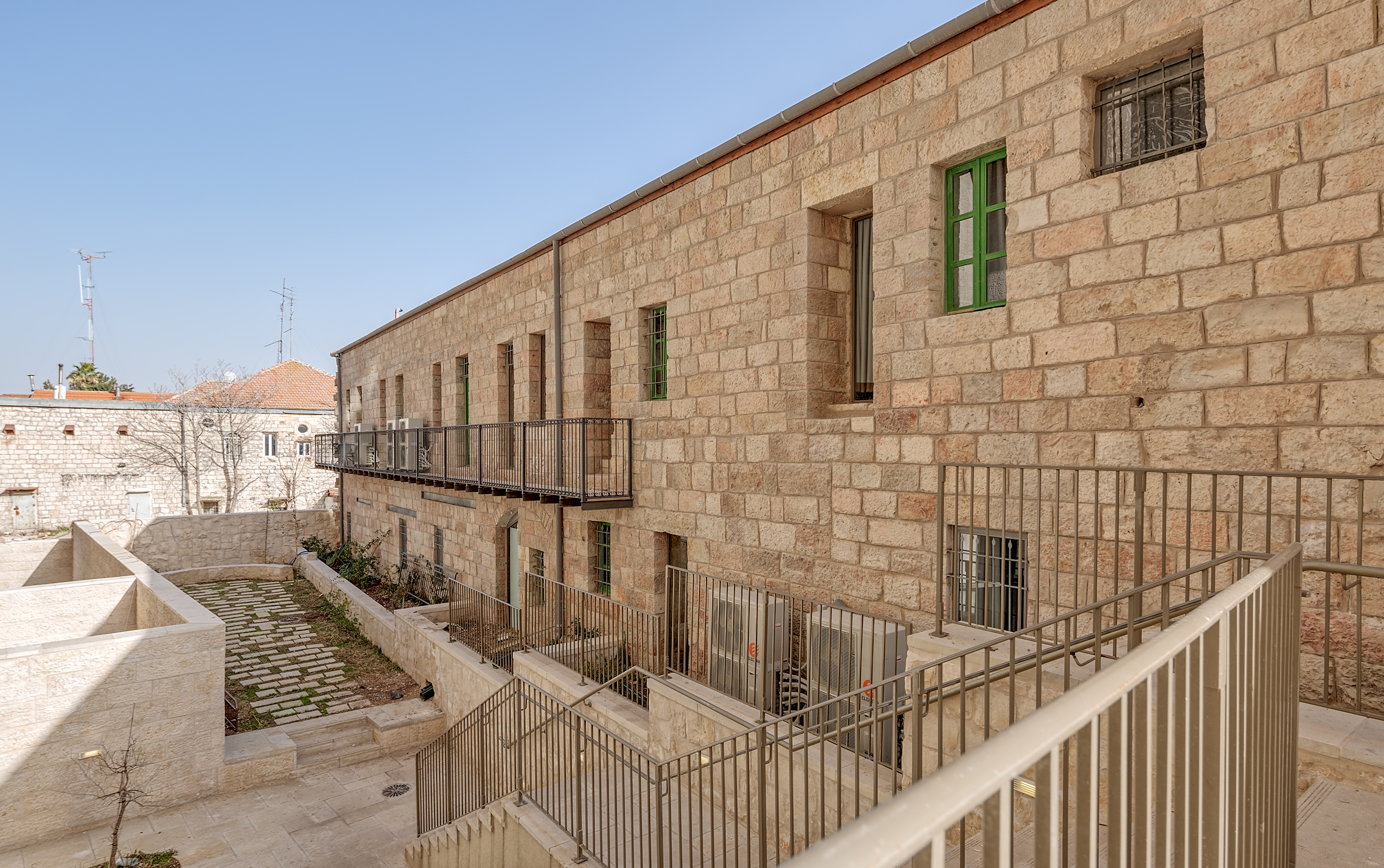 Olive Heleni Hotel