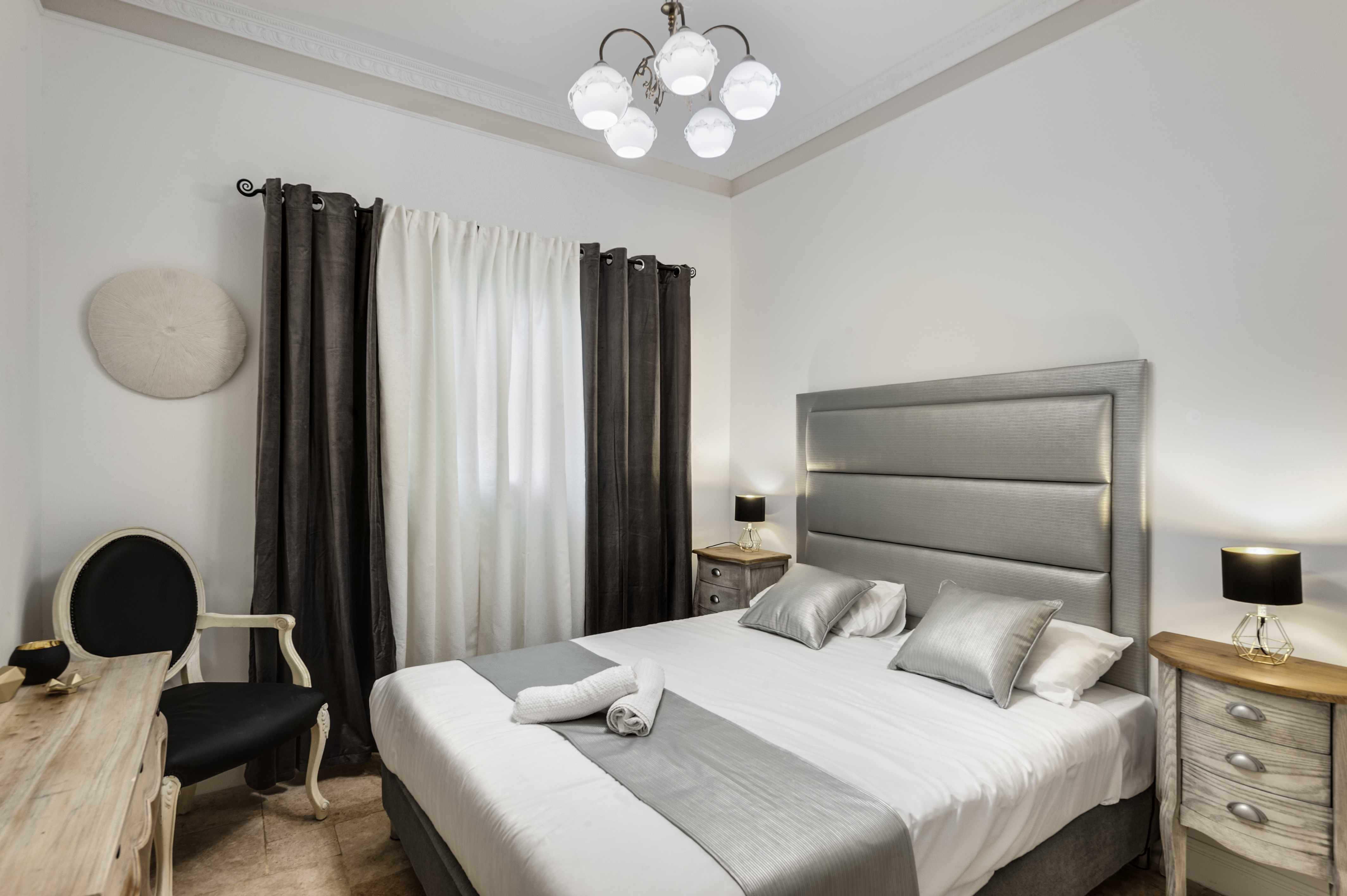 Tish Aparthotel
