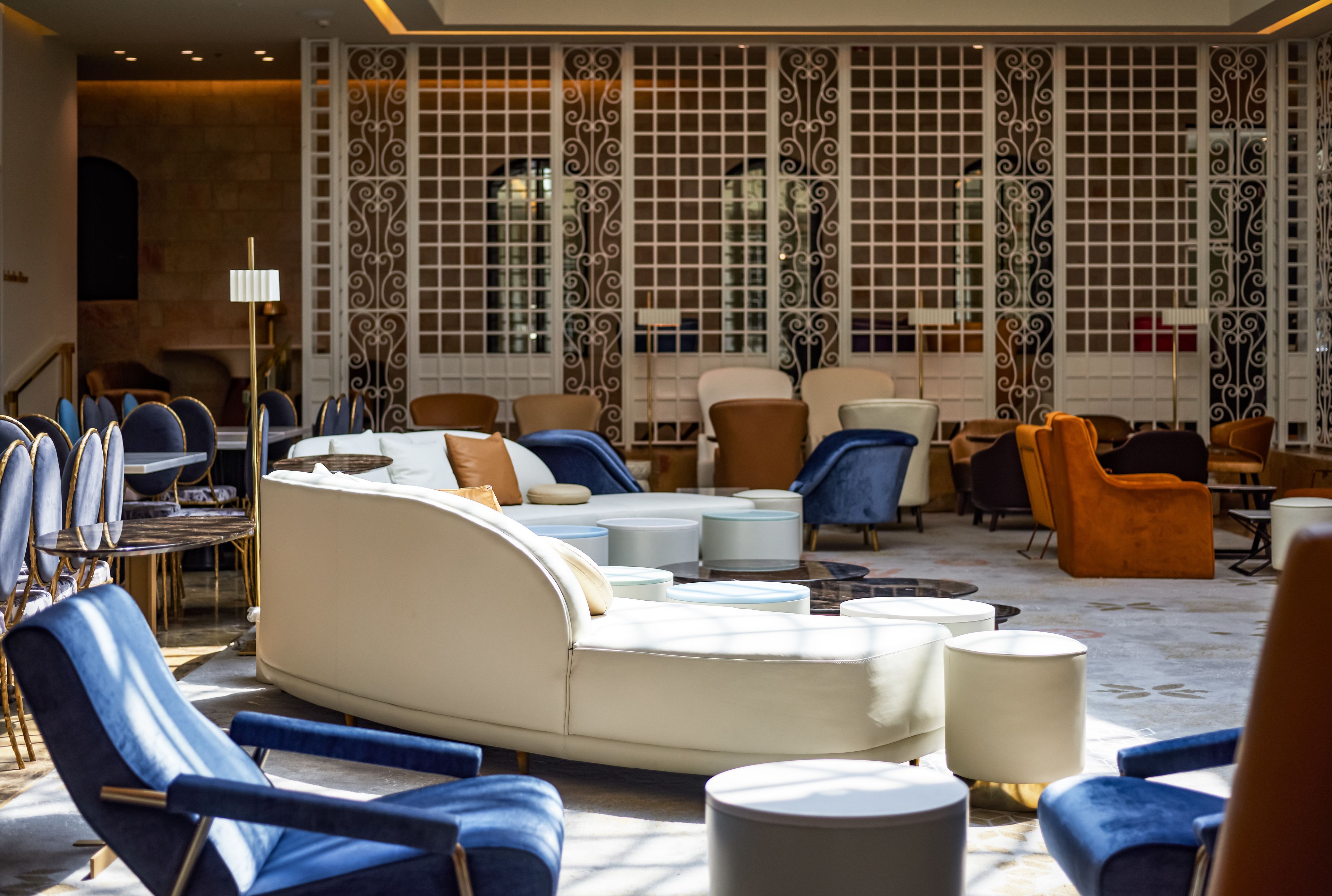Lady Stern Hotel
