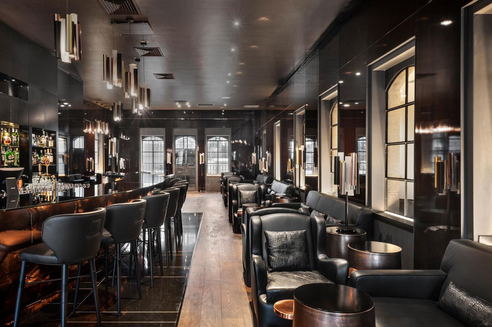 Lady Stern Hotel