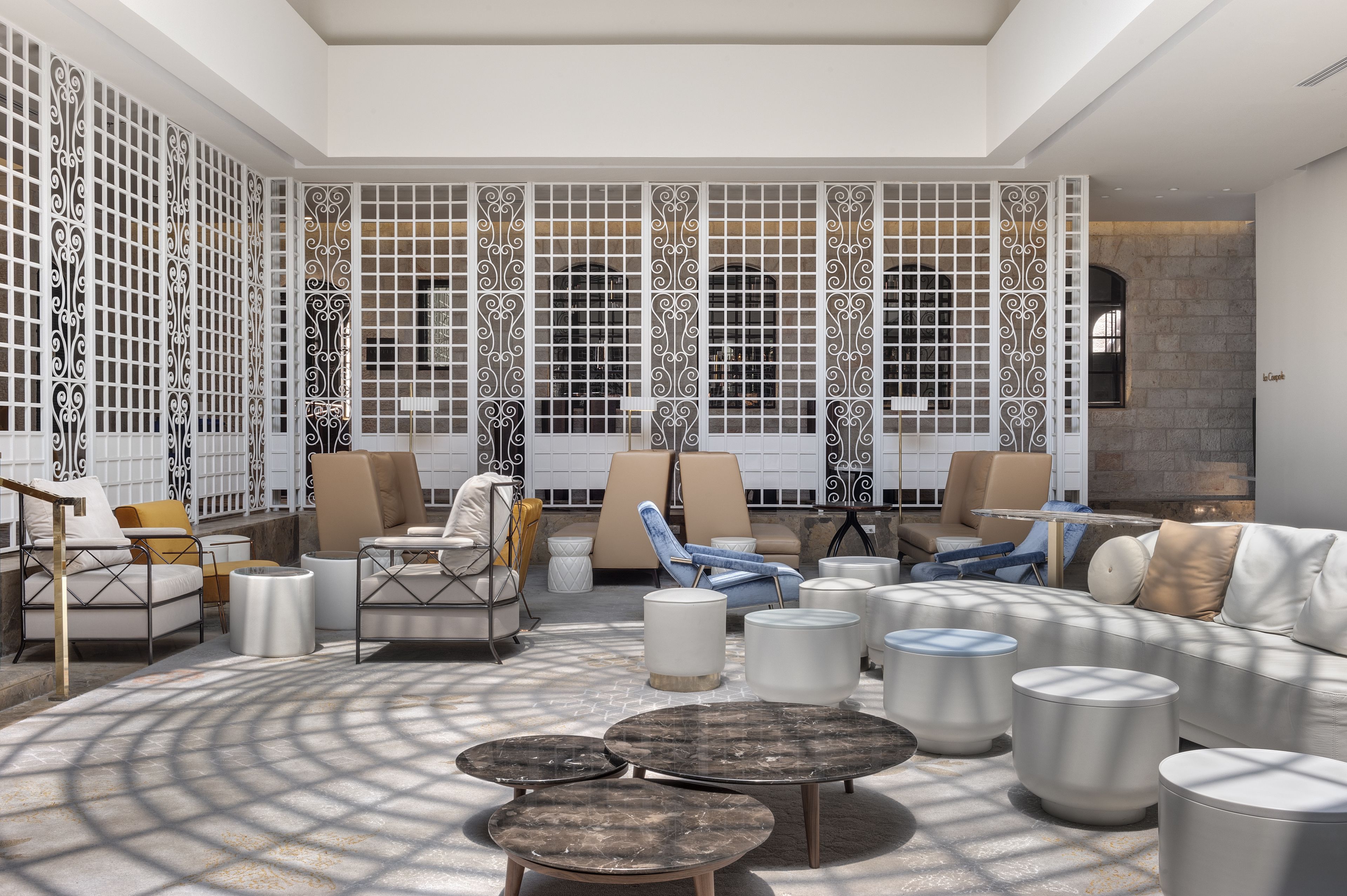 Lady Stern Hotel