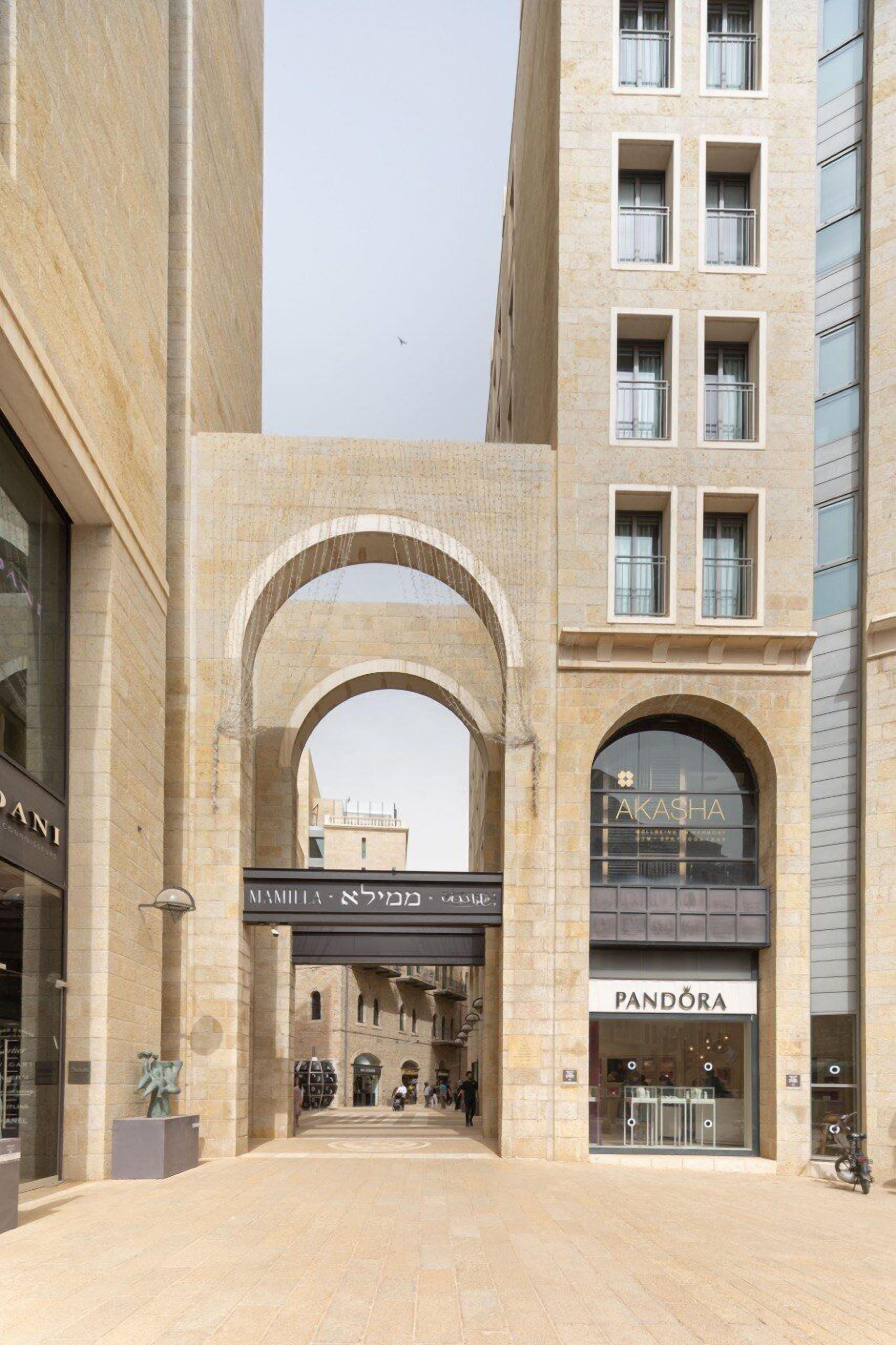 Mamilla View