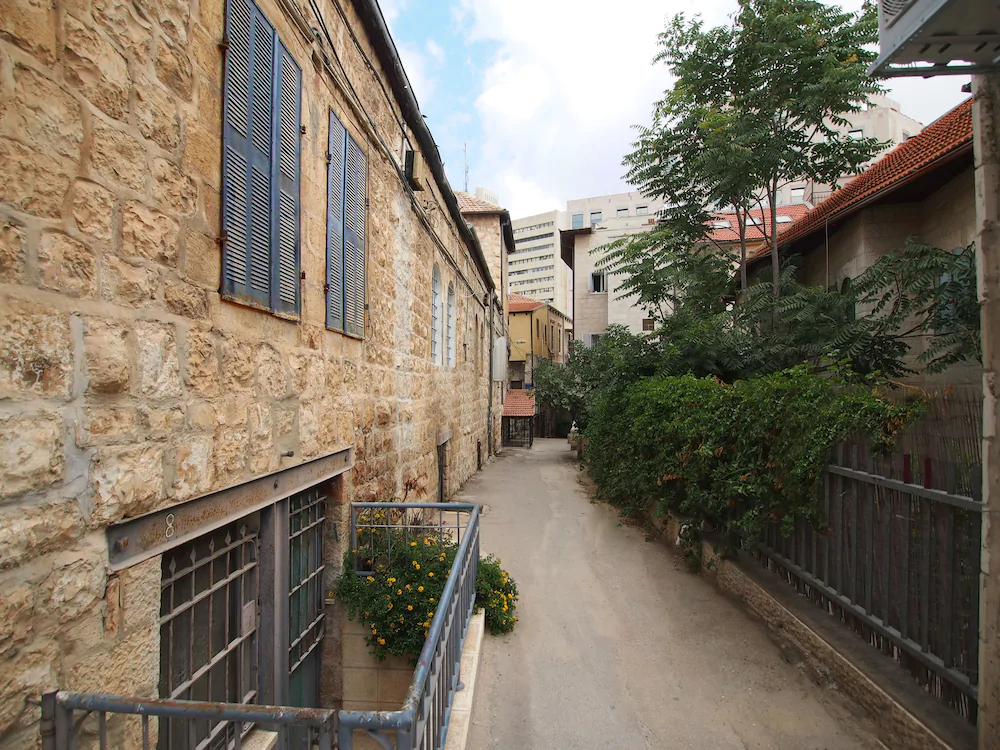 Paamonim Apartments