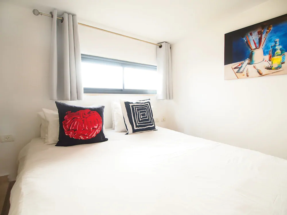 Paamonim Apartments