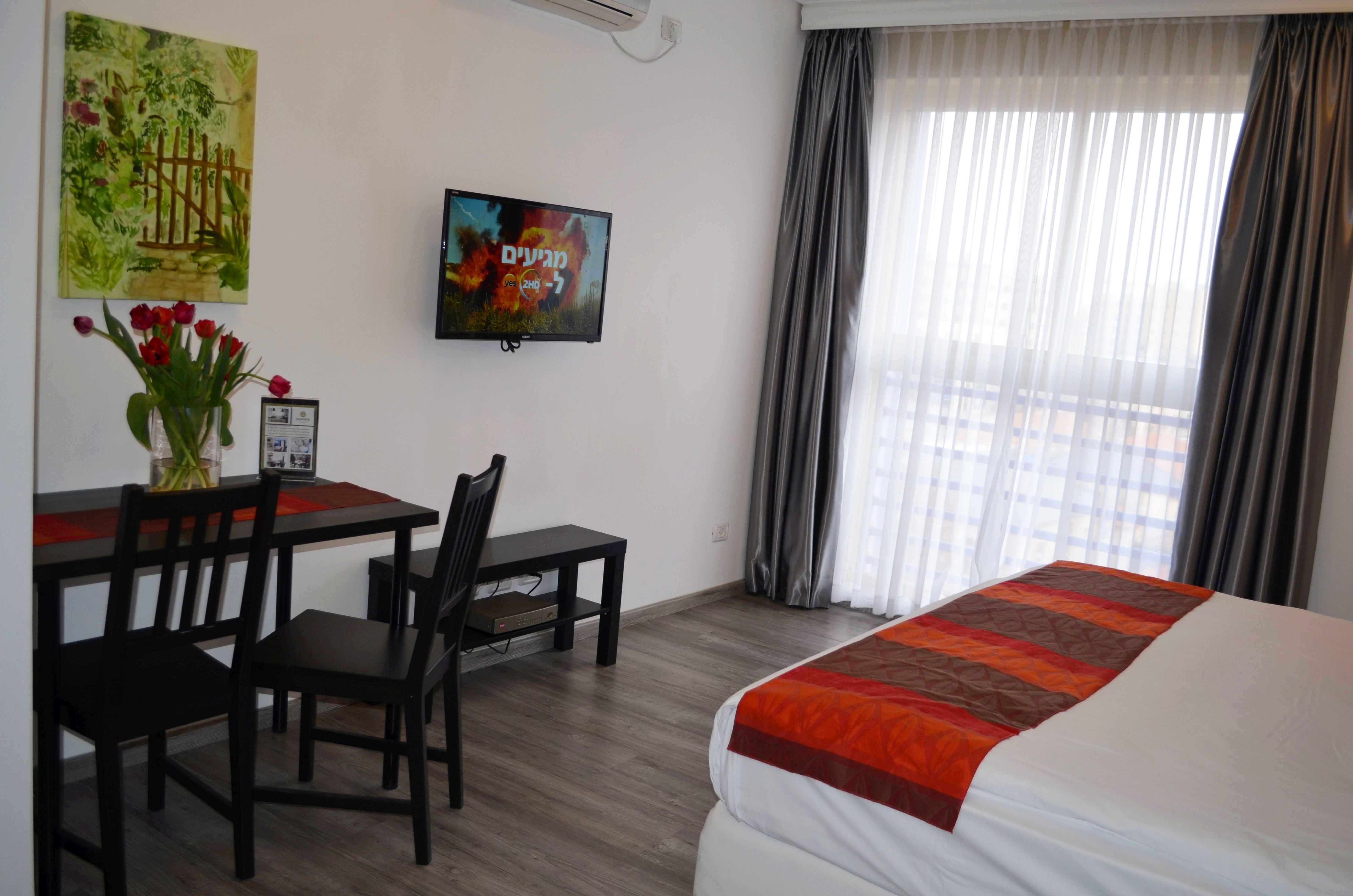 Paamonim Jerusalem Hotel