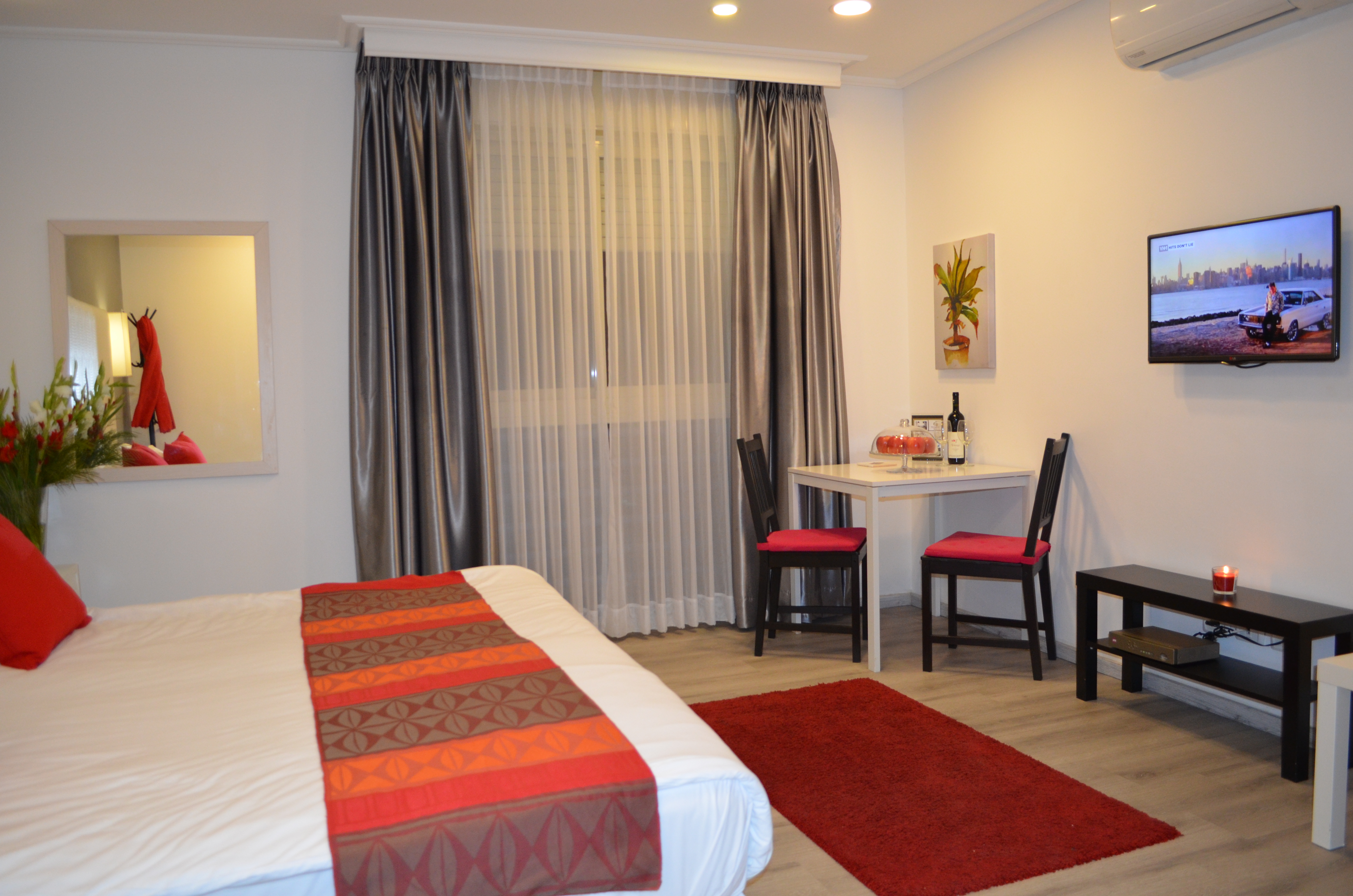 Paamonim Jerusalem Hotel