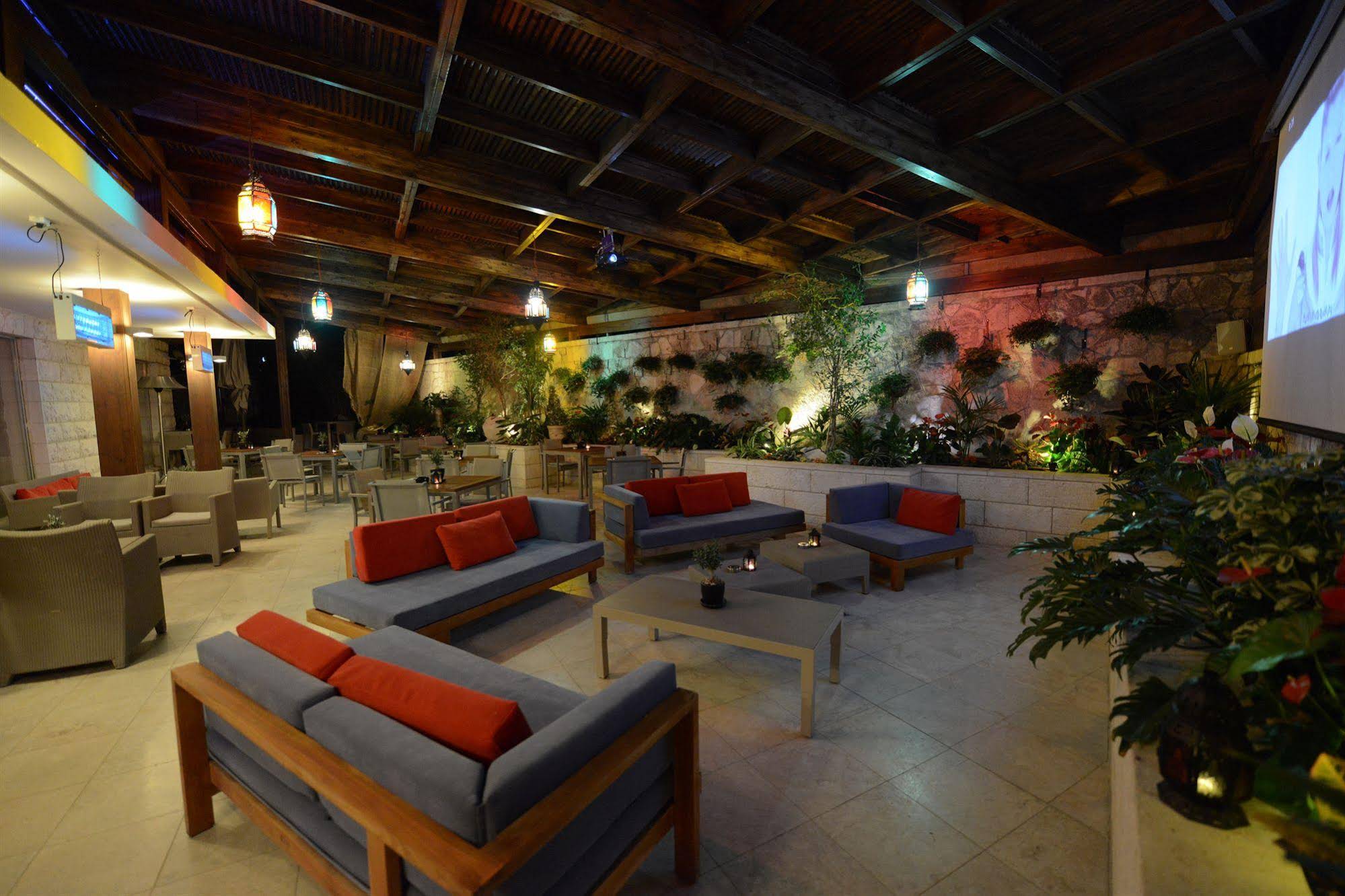 St George Hotel