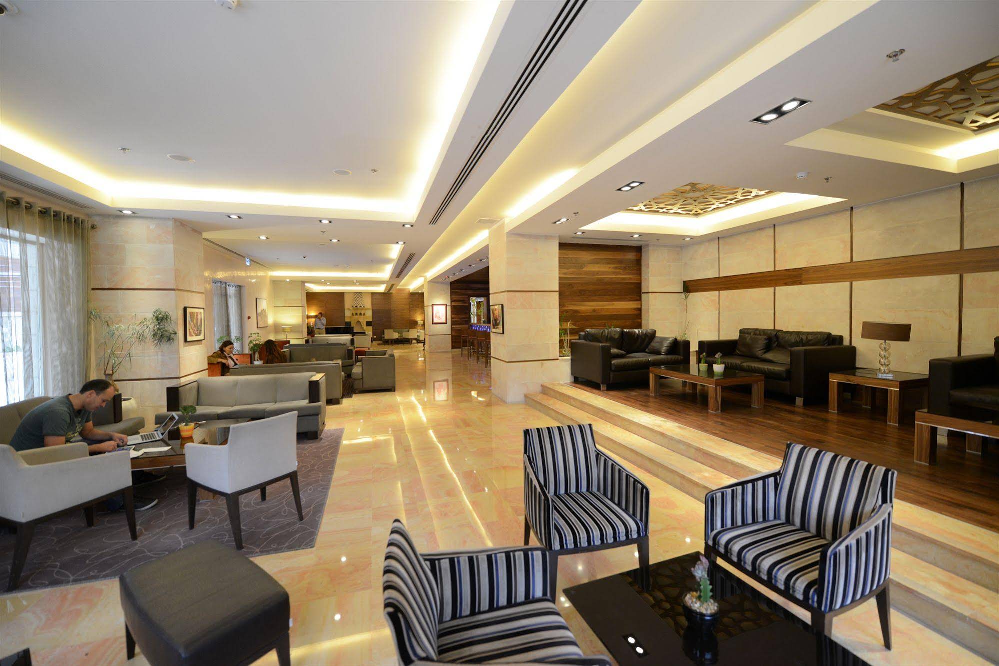 St George Hotel