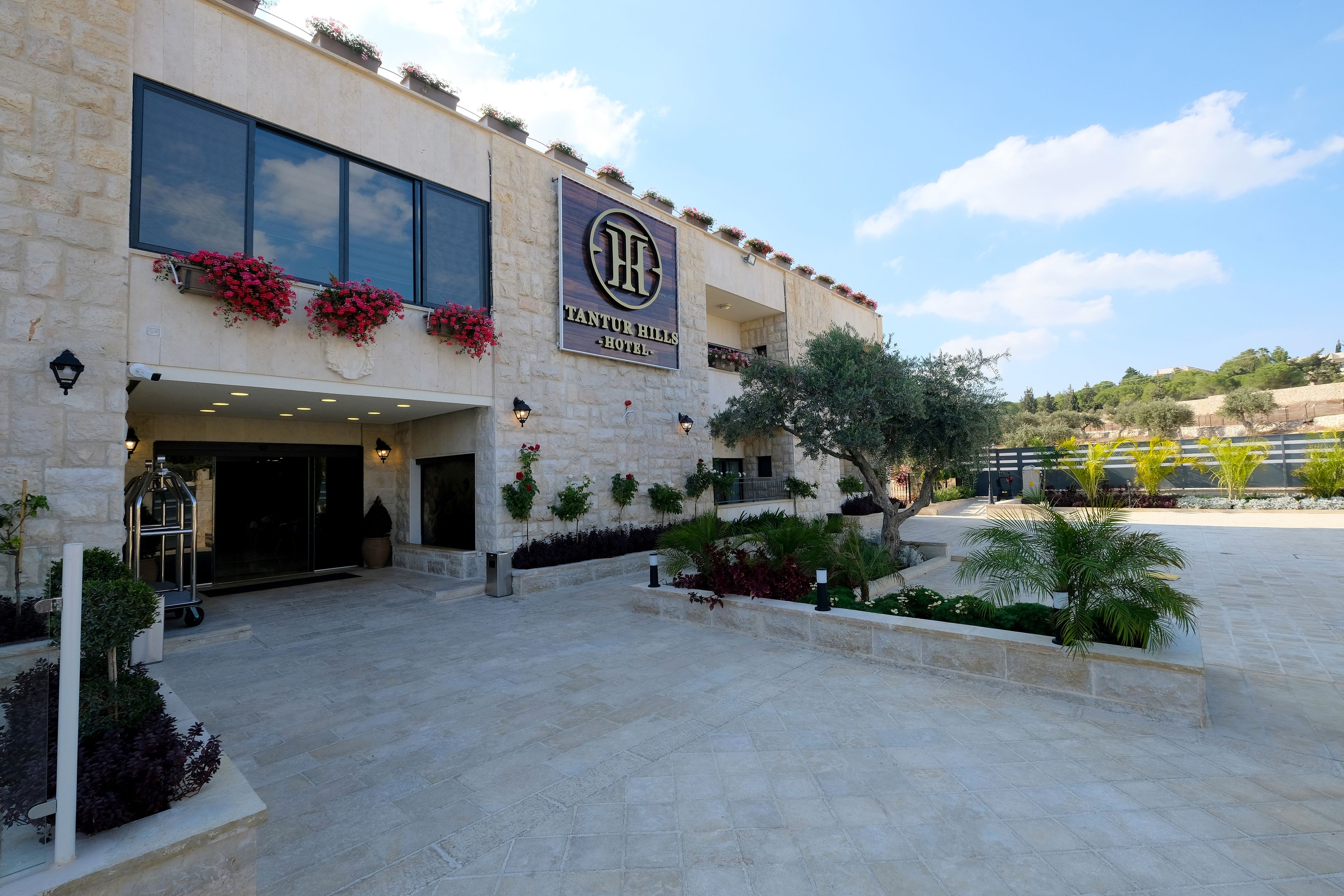 Tantur Hills Hotel