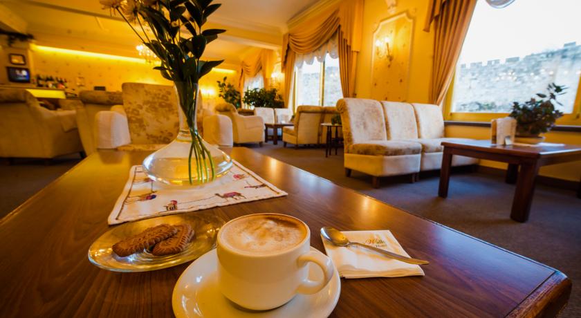 The Golden Walls Hotel