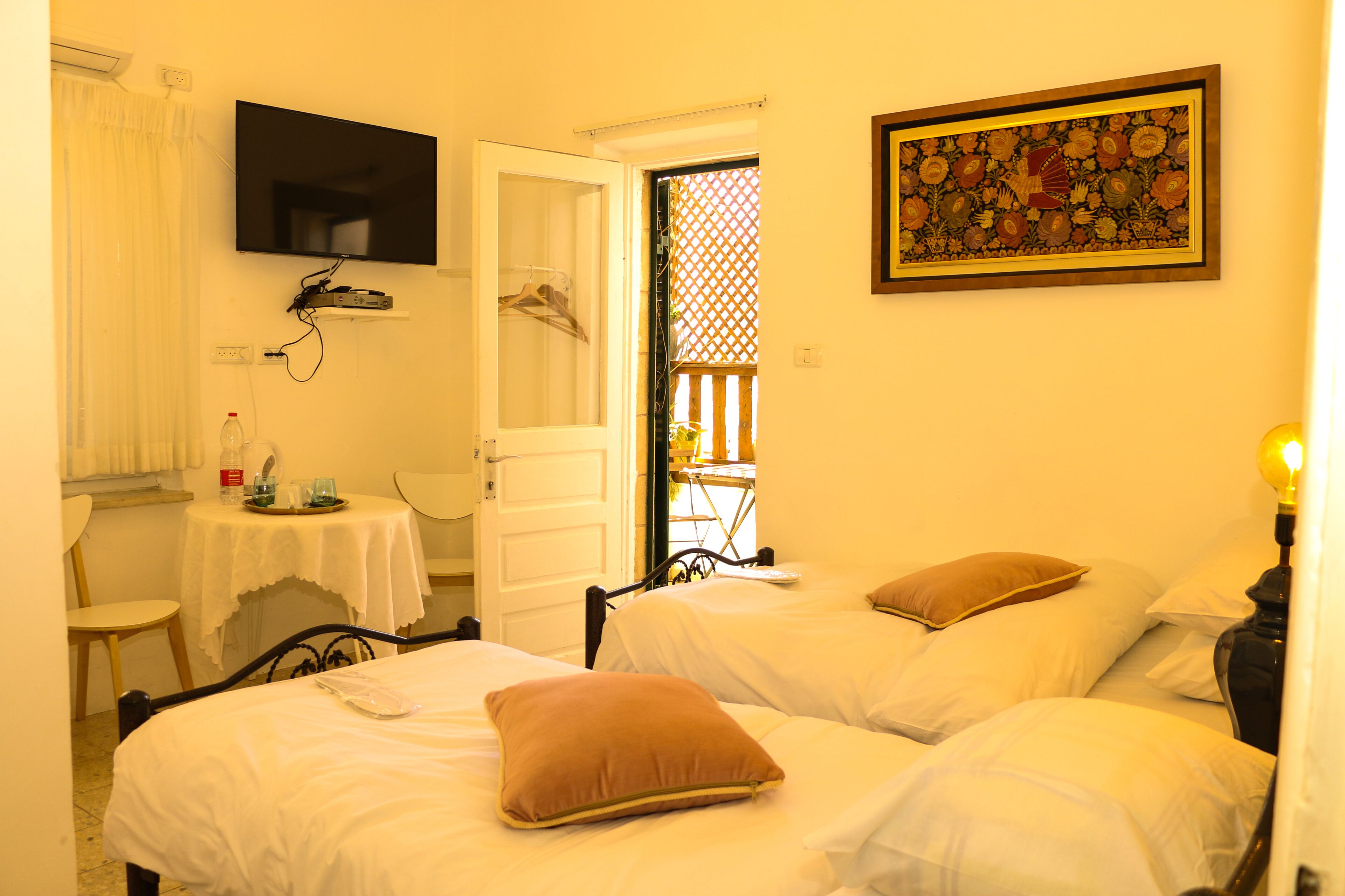 Tzefania Apartments Hotel