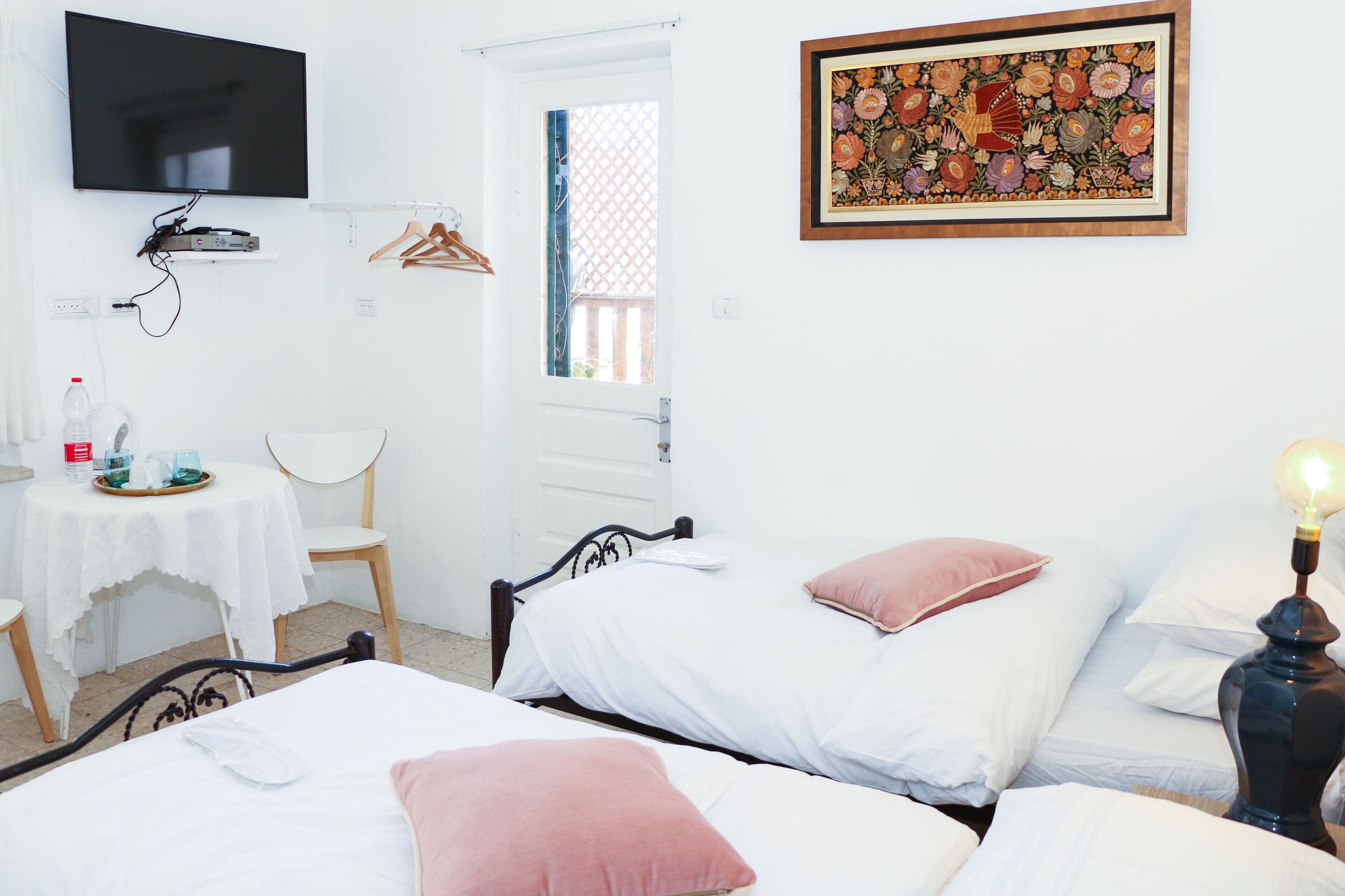 Tzefania Apartments Hotel