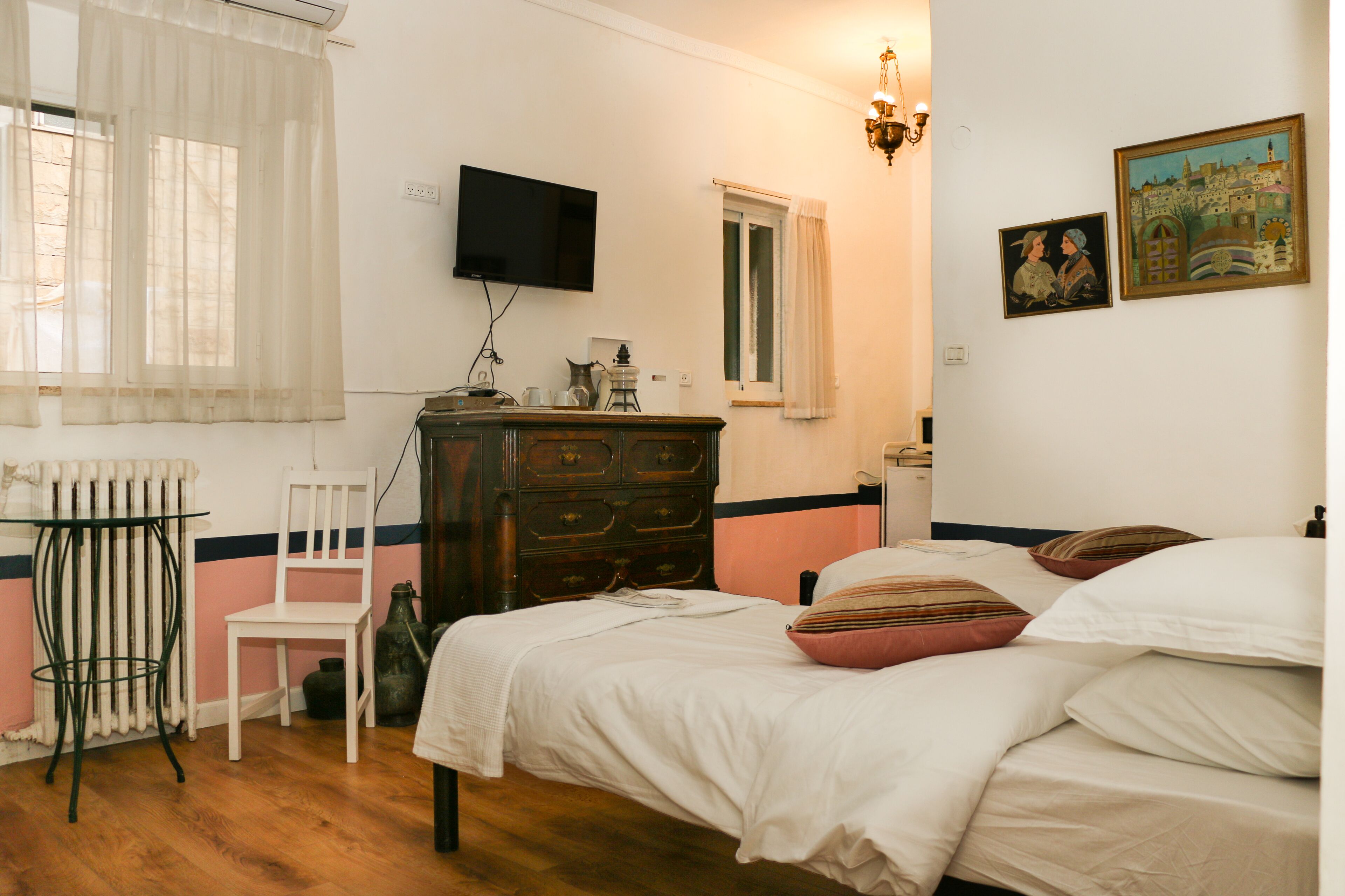 Tzefania Apartments Hotel