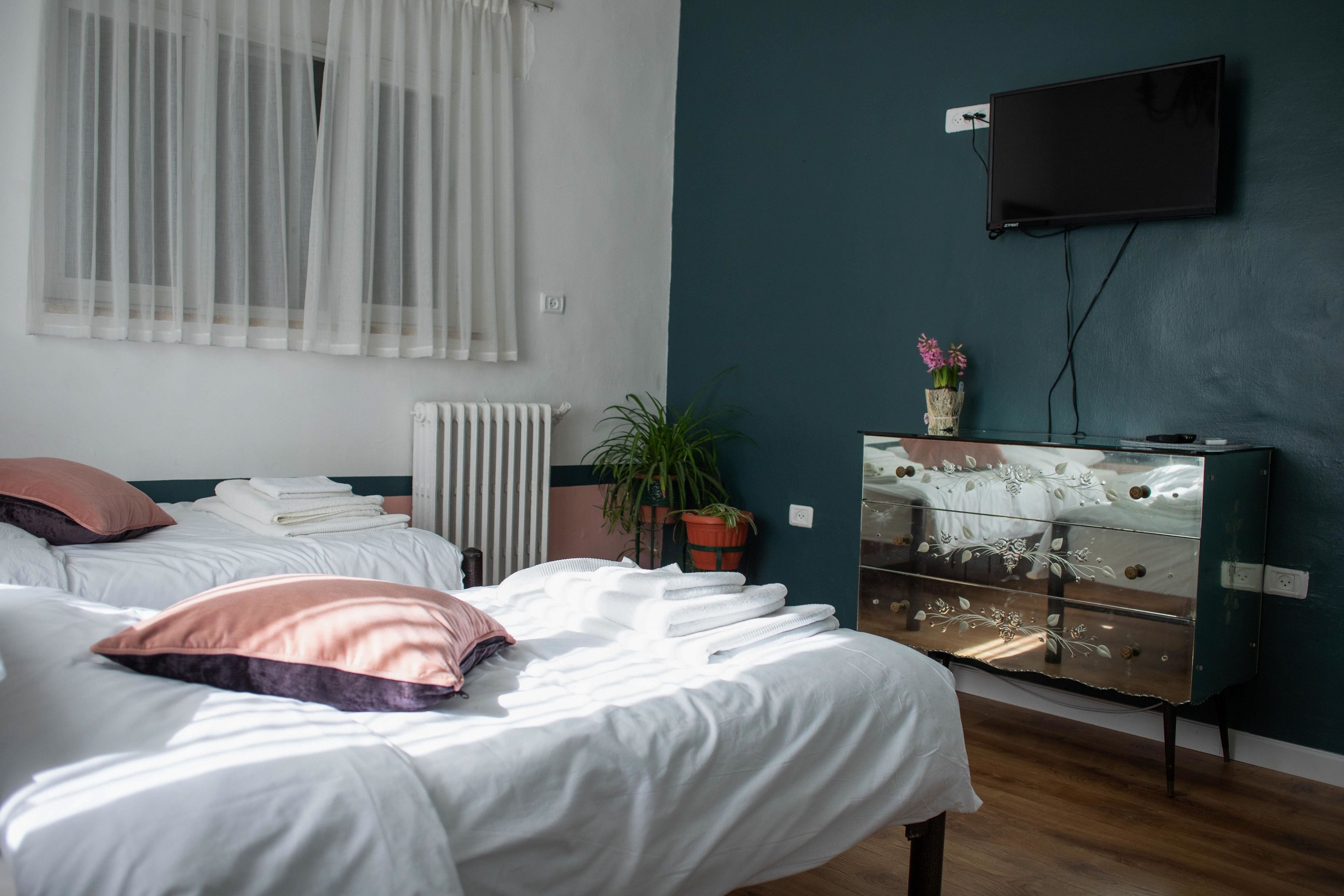 Tzefania Apartments Hotel