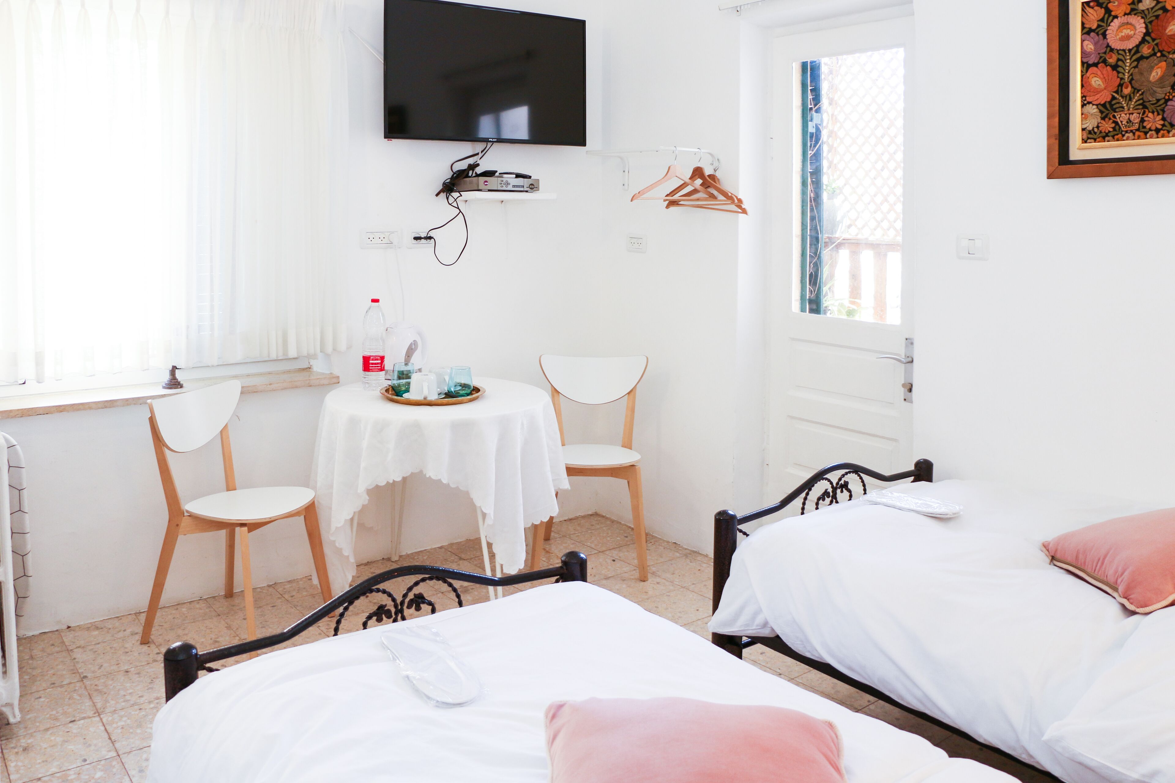 Tzefania Apartments Hotel
