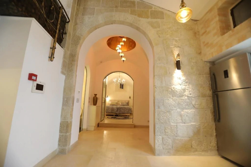 Western Wall Luxury House