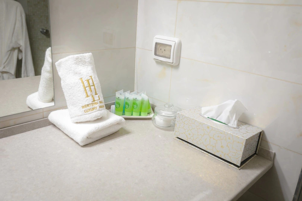 Western Wall Luxury House