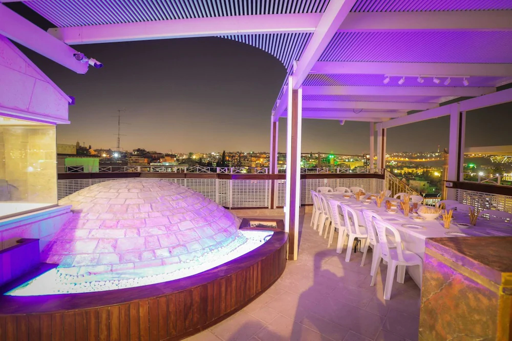 Western Wall Luxury House