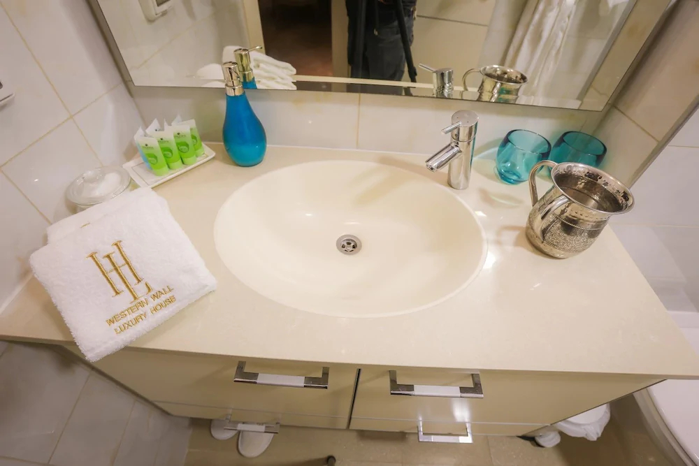 Western Wall Luxury House
