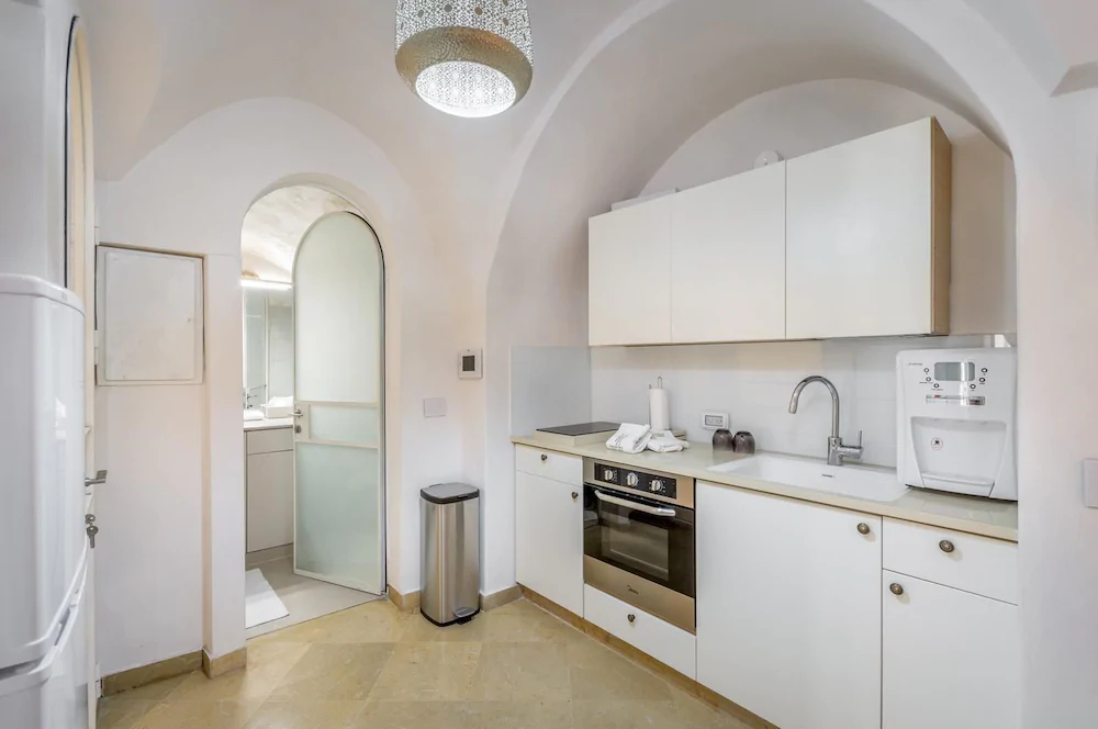 Western Wall Luxury House
