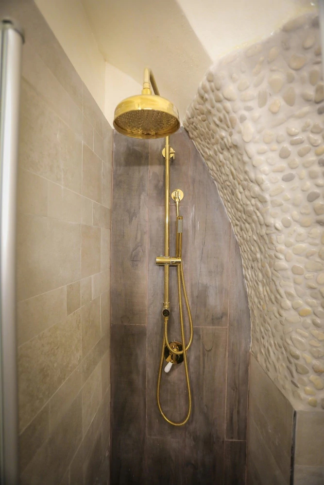 Western Wall Luxury House