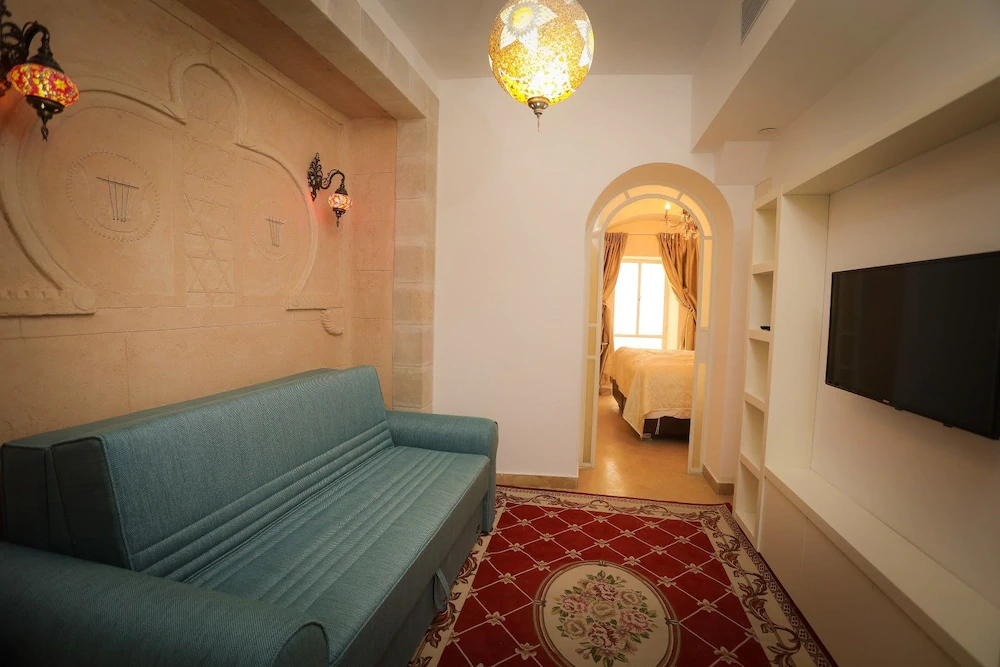 Western Wall Luxury House