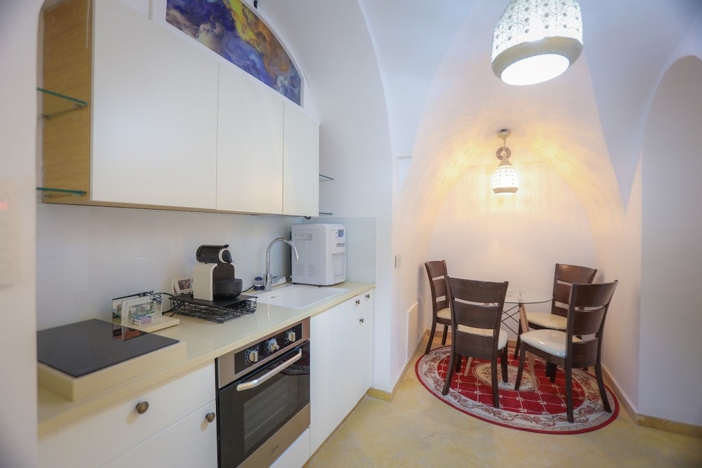 Western Wall Luxury House